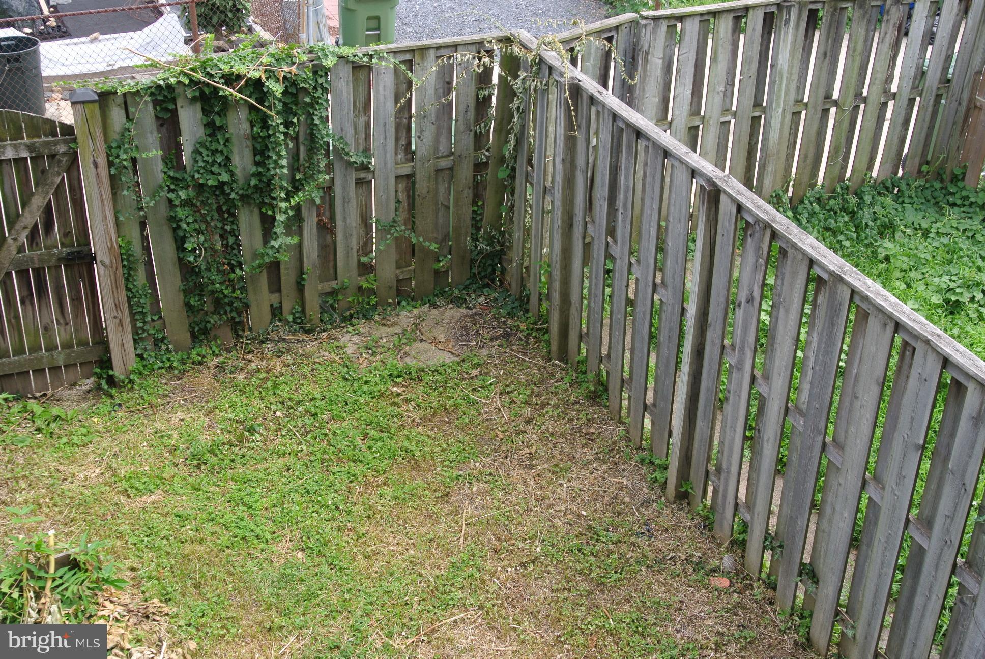 HAMPDEN HISTORIC DISTRICT - Residential Lease