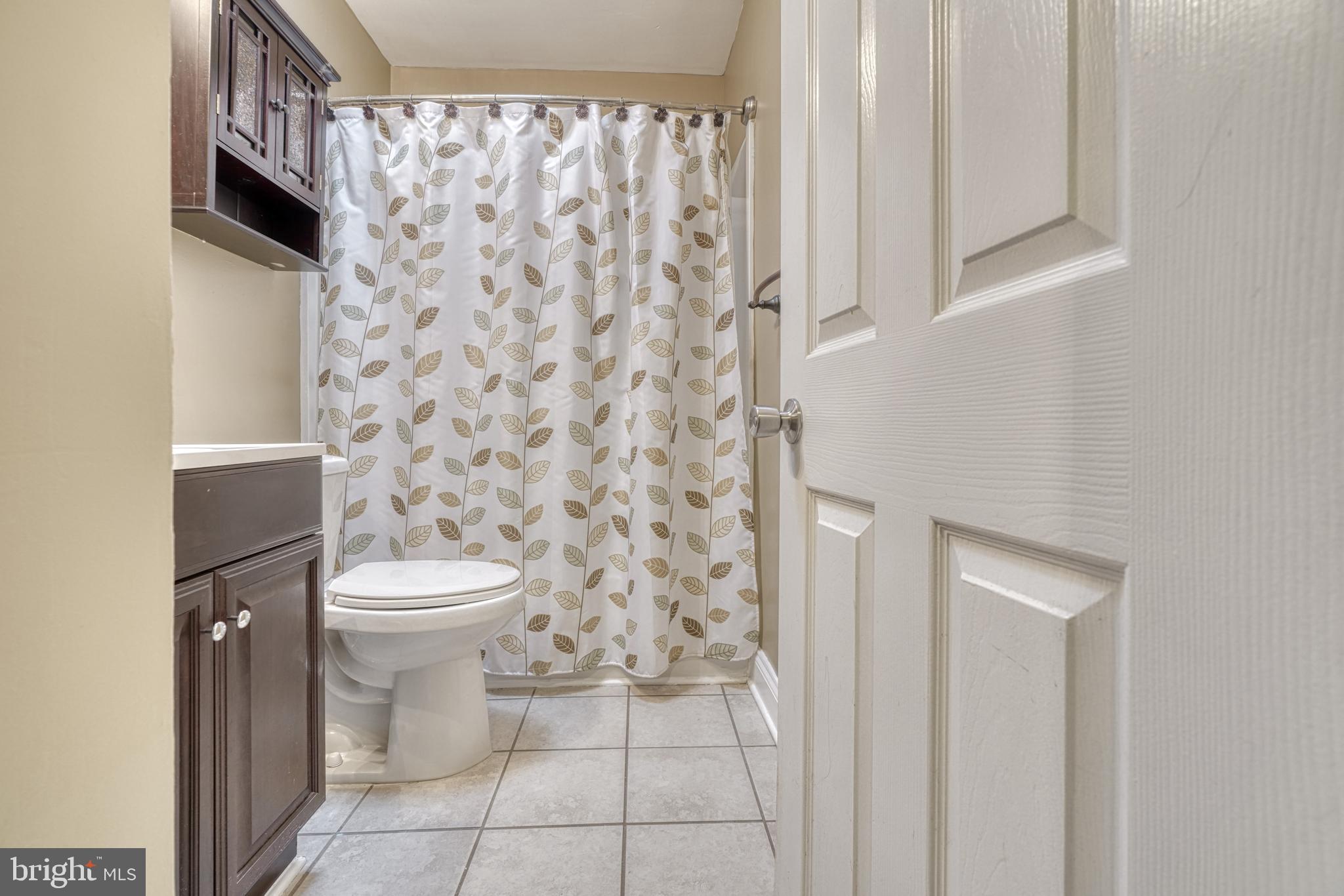 MERRITT HOMES - Residential