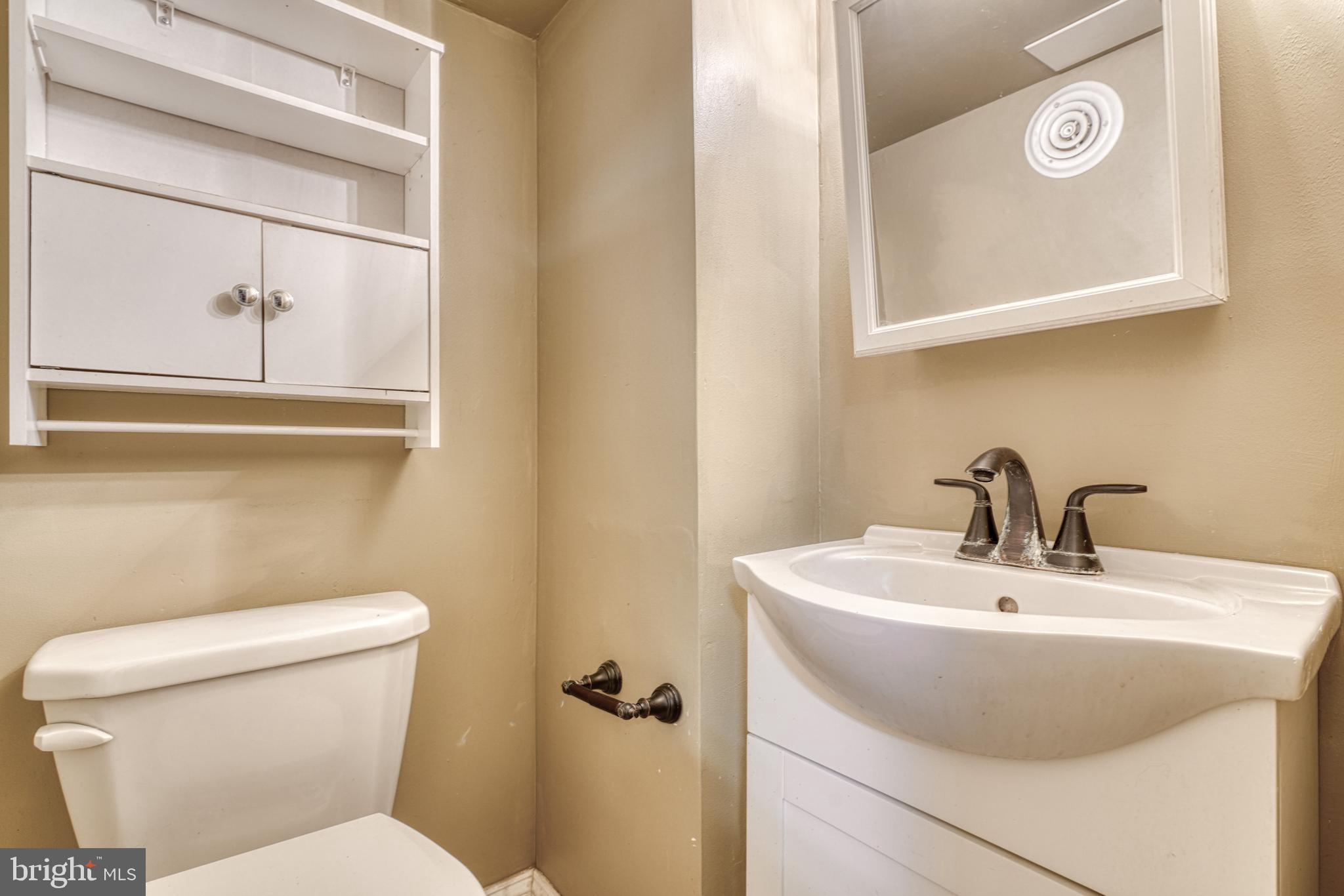 MERRITT HOMES - Residential