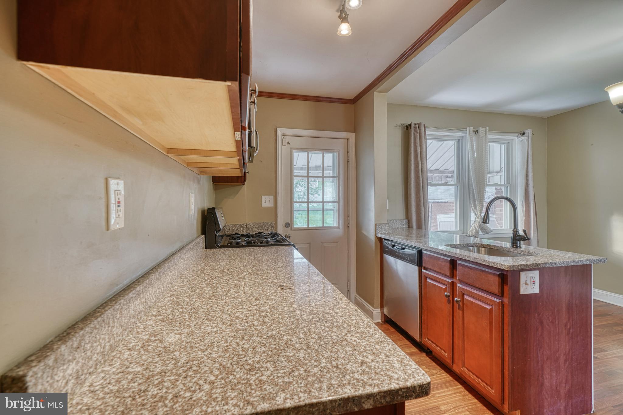 MERRITT HOMES - Residential