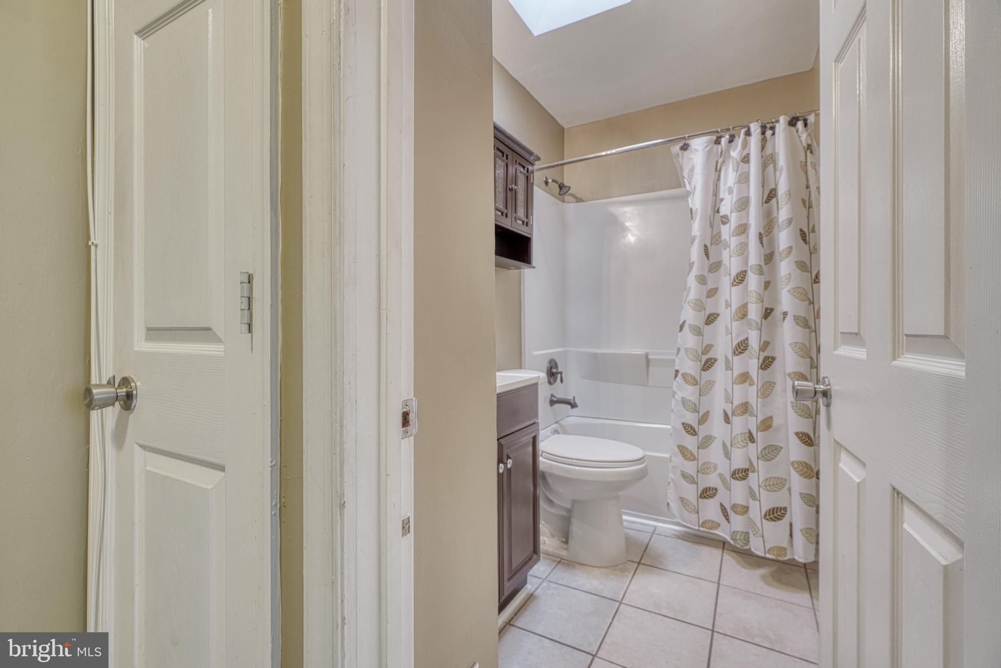 MERRITT HOMES - Residential