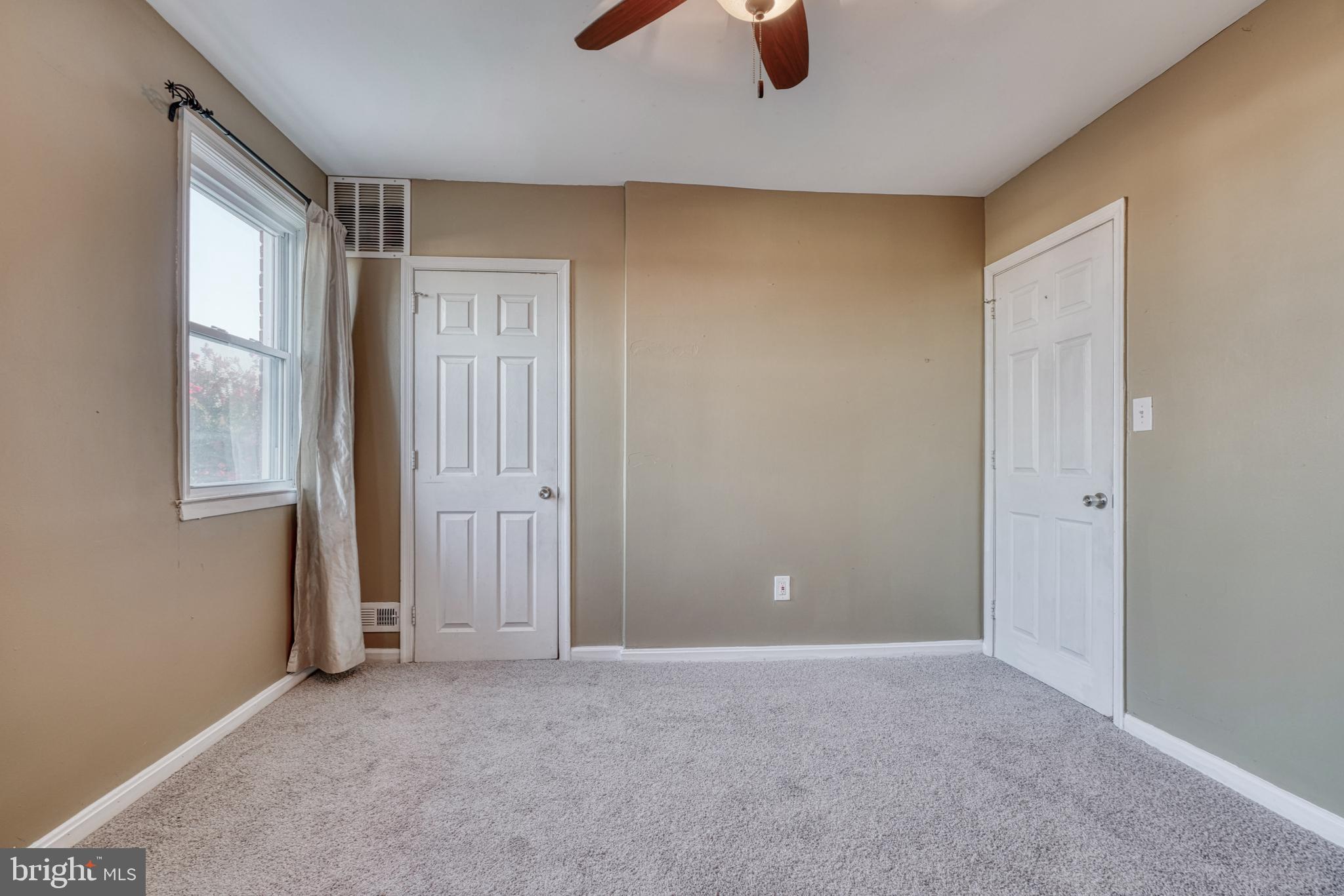 MERRITT HOMES - Residential