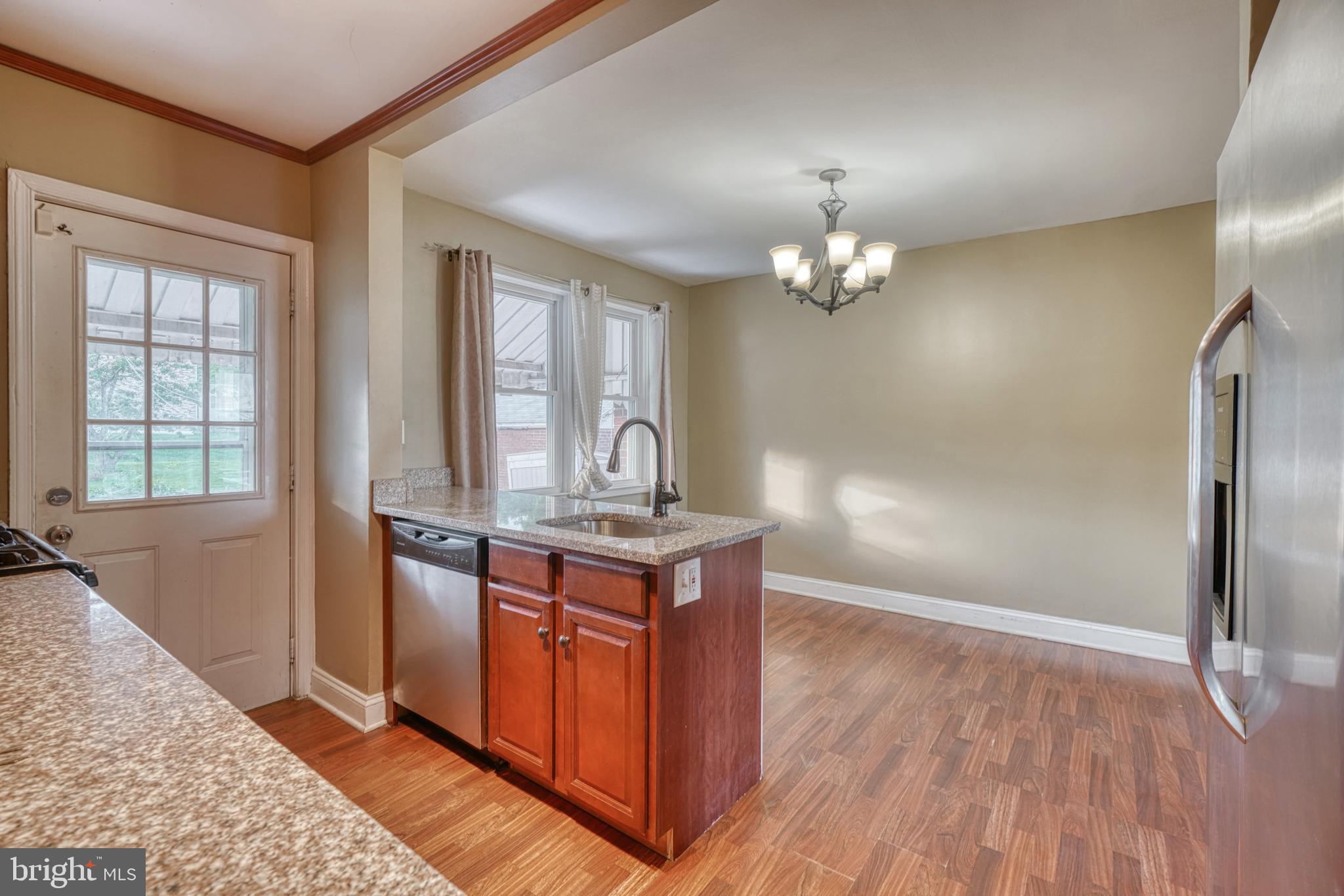 MERRITT HOMES - Residential