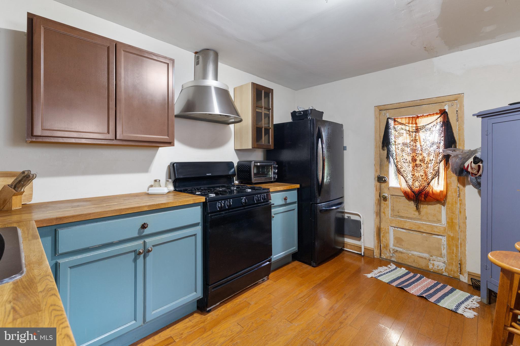 PORT RICHMOND - Residential