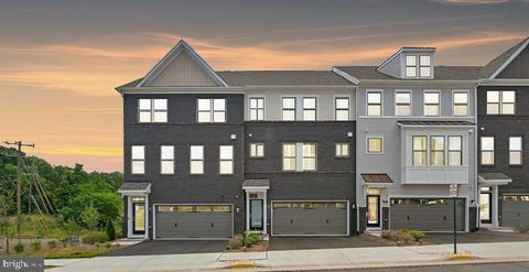 2603 LOGANBERRY DRIVE HERNDON VA 20171