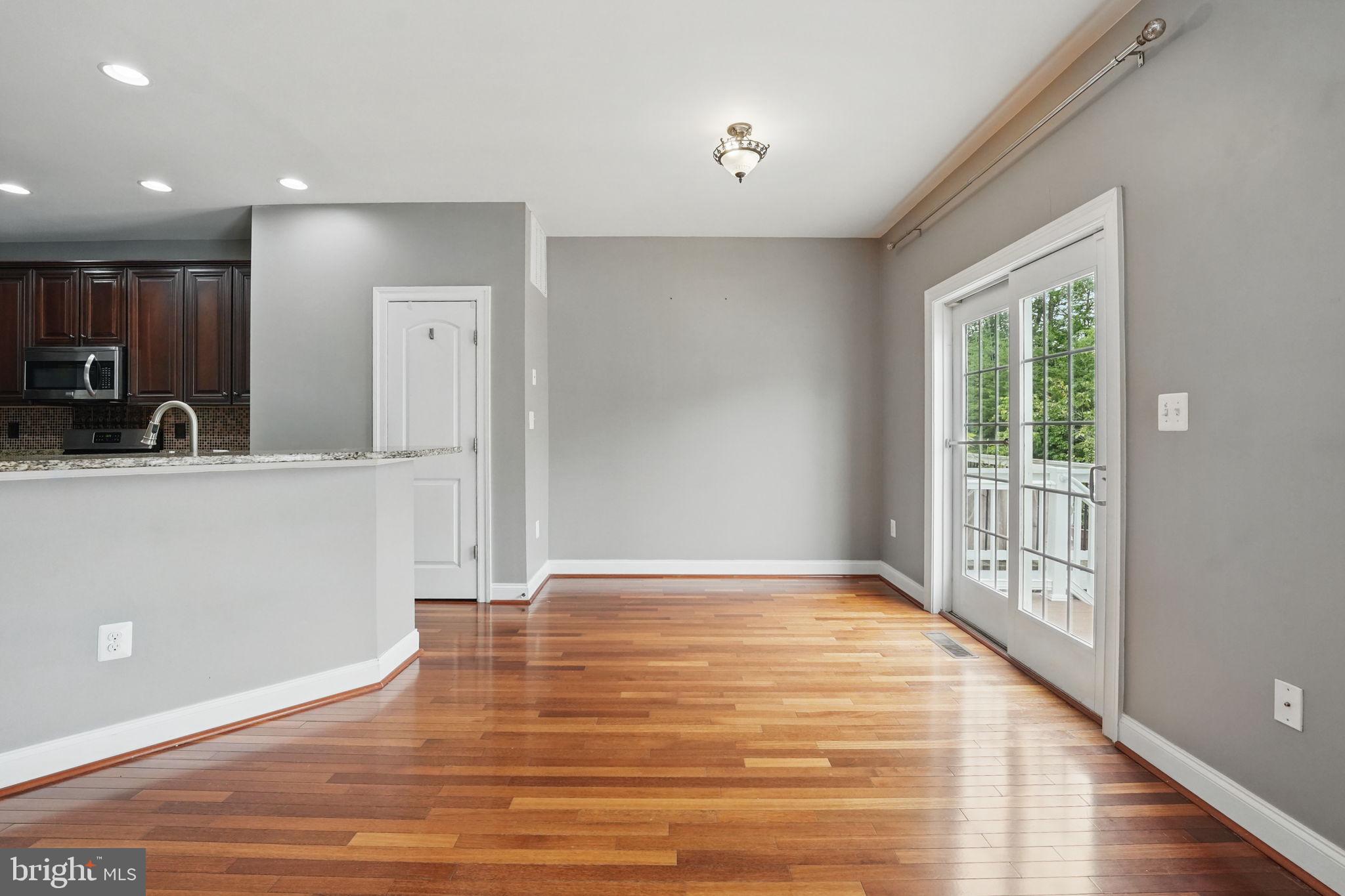 SOUTH MARKET - Residential Lease