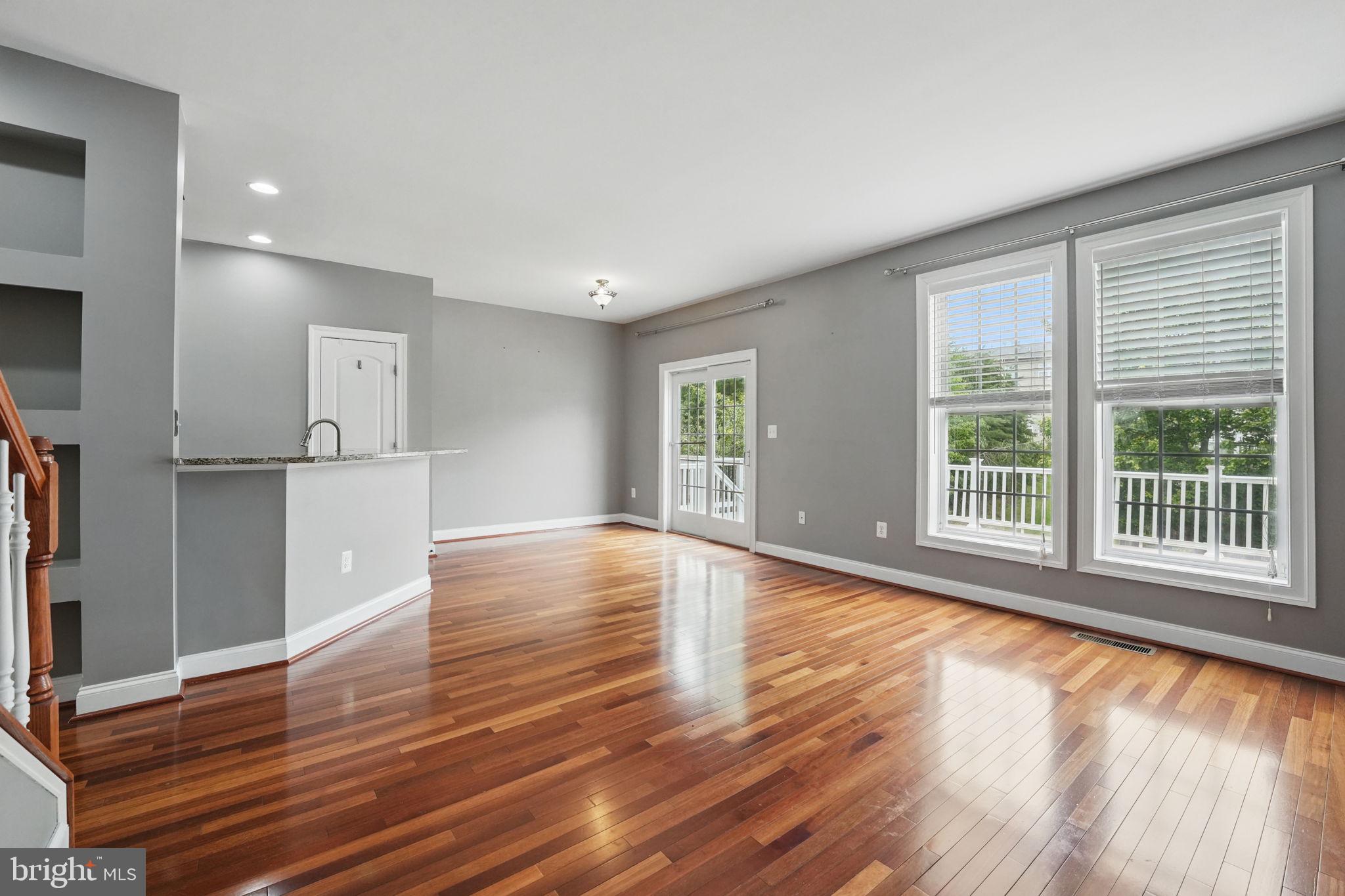 SOUTH MARKET - Residential Lease