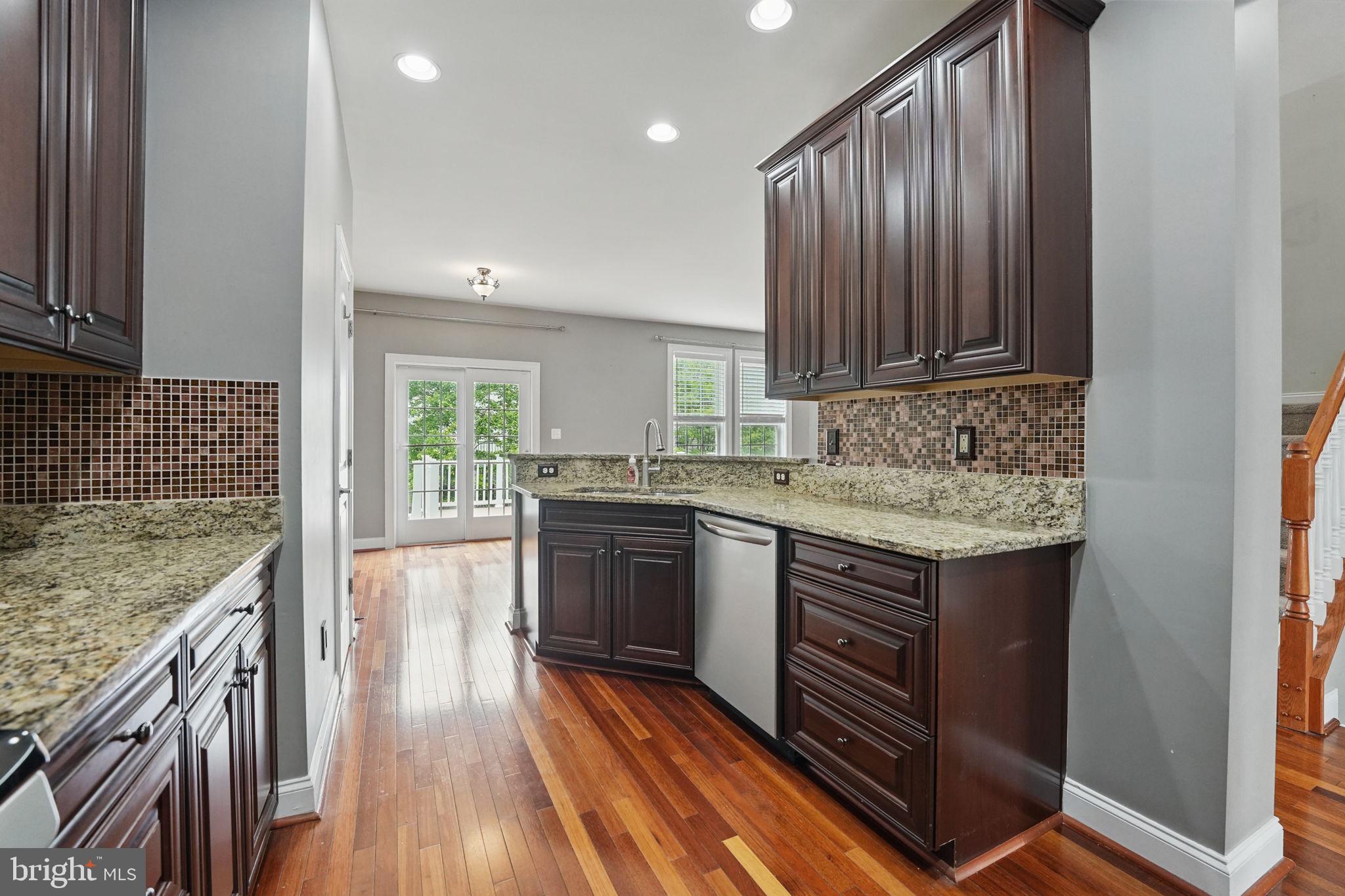 SOUTH MARKET - Residential Lease