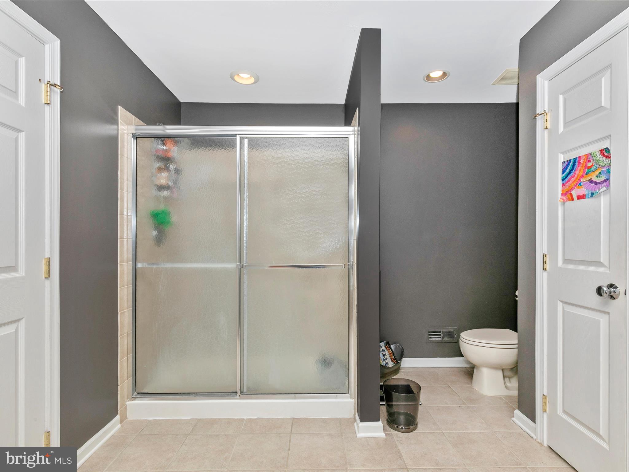 WAINWRIGHT AT WHIT - Residential