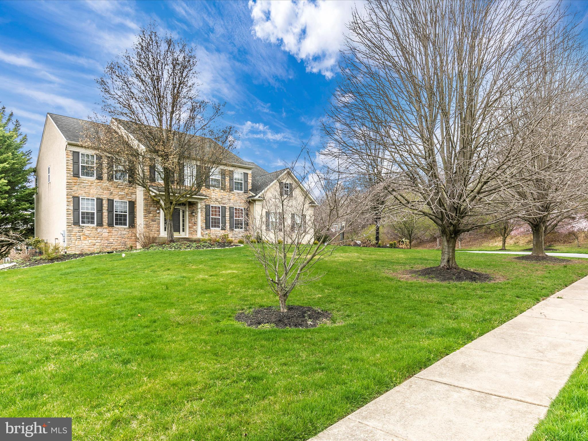 WAINWRIGHT AT WHIT - Residential