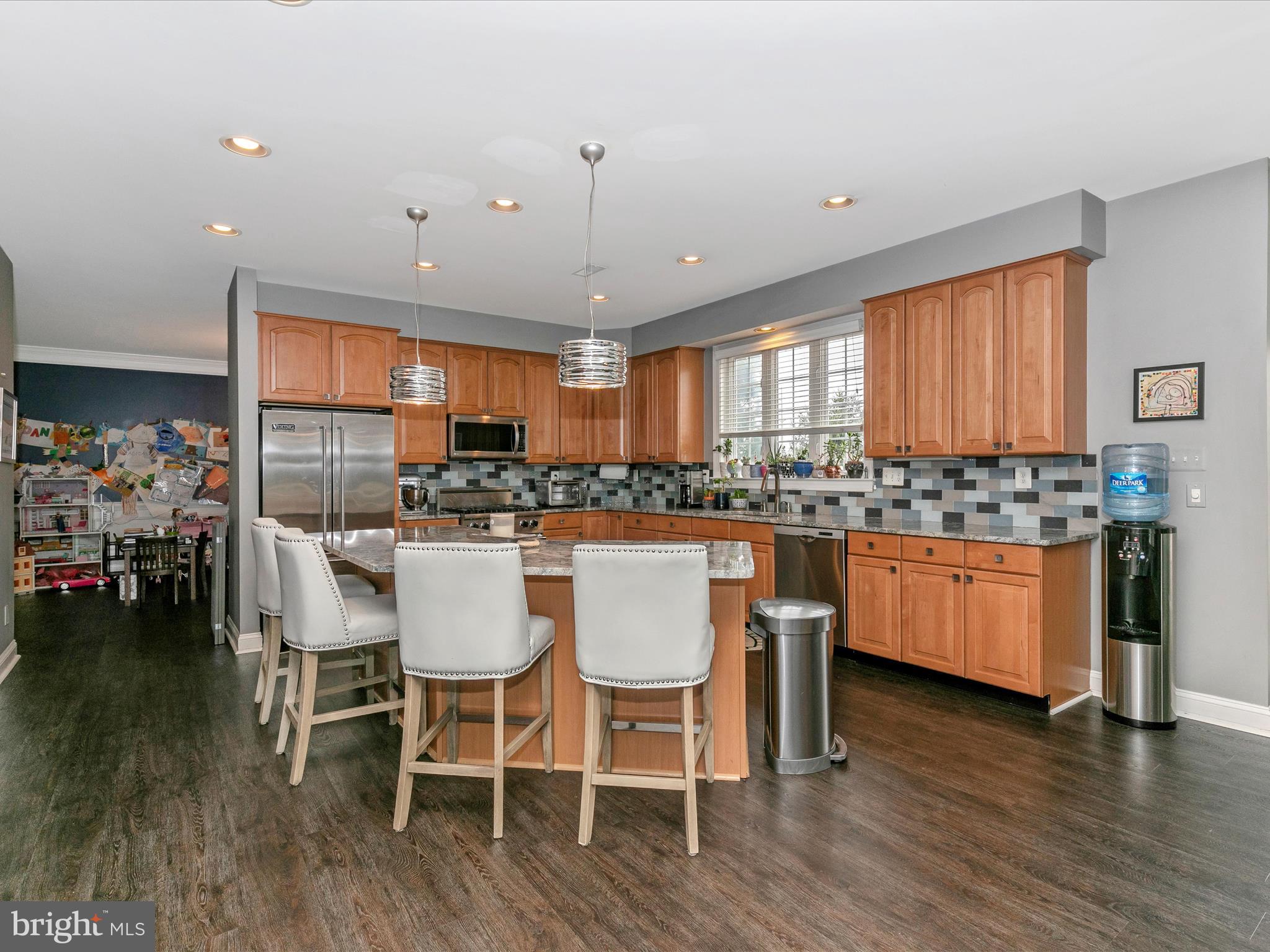 WAINWRIGHT AT WHIT - Residential