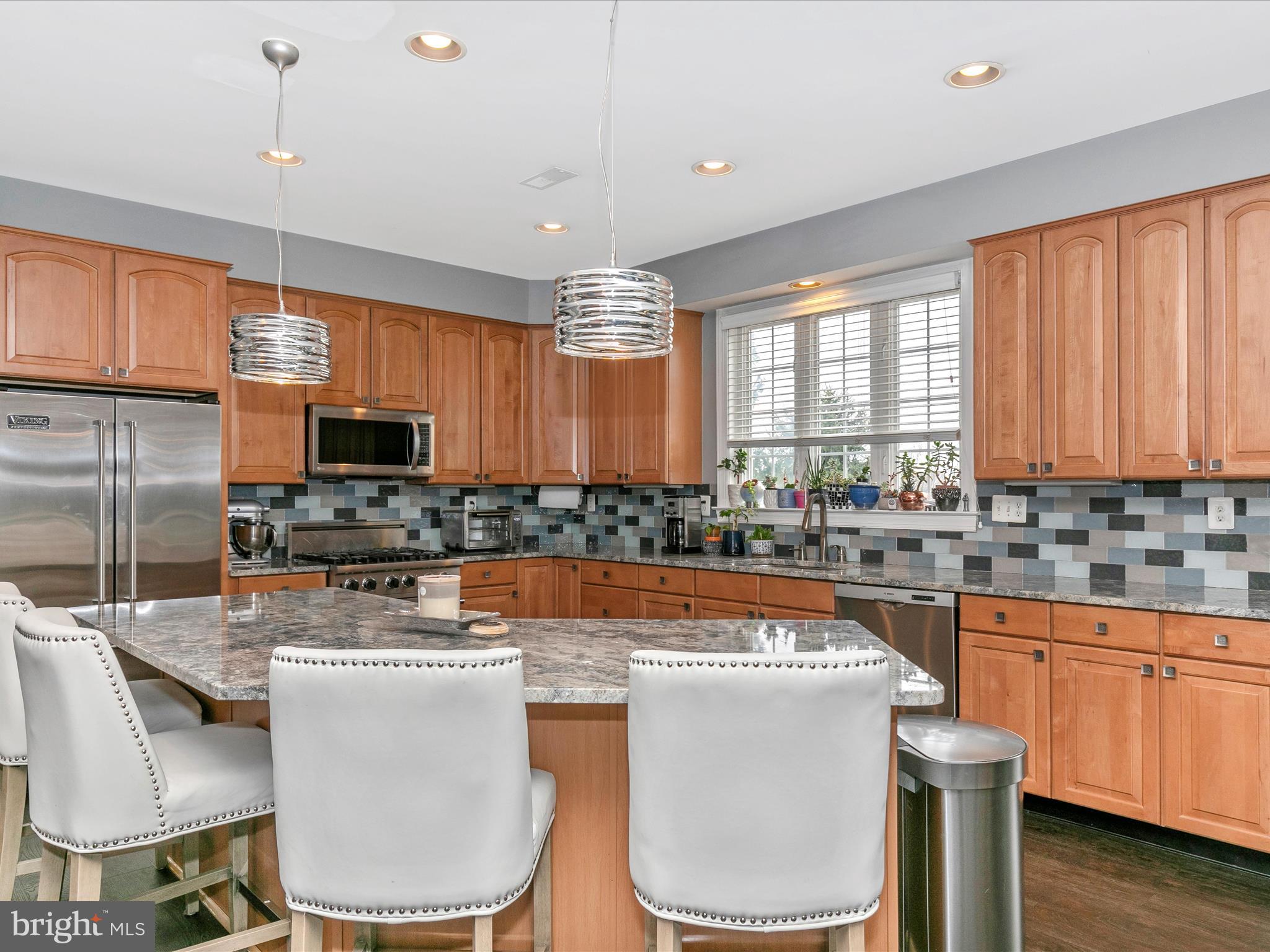 WAINWRIGHT AT WHIT - Residential