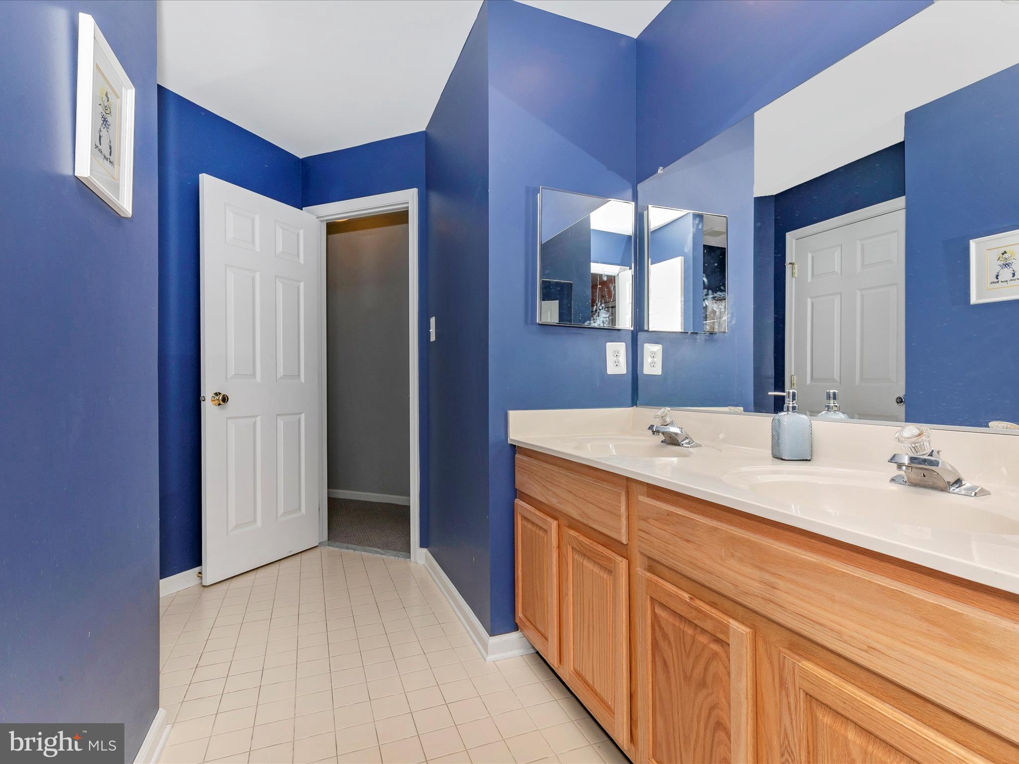 WAINWRIGHT AT WHIT - Residential