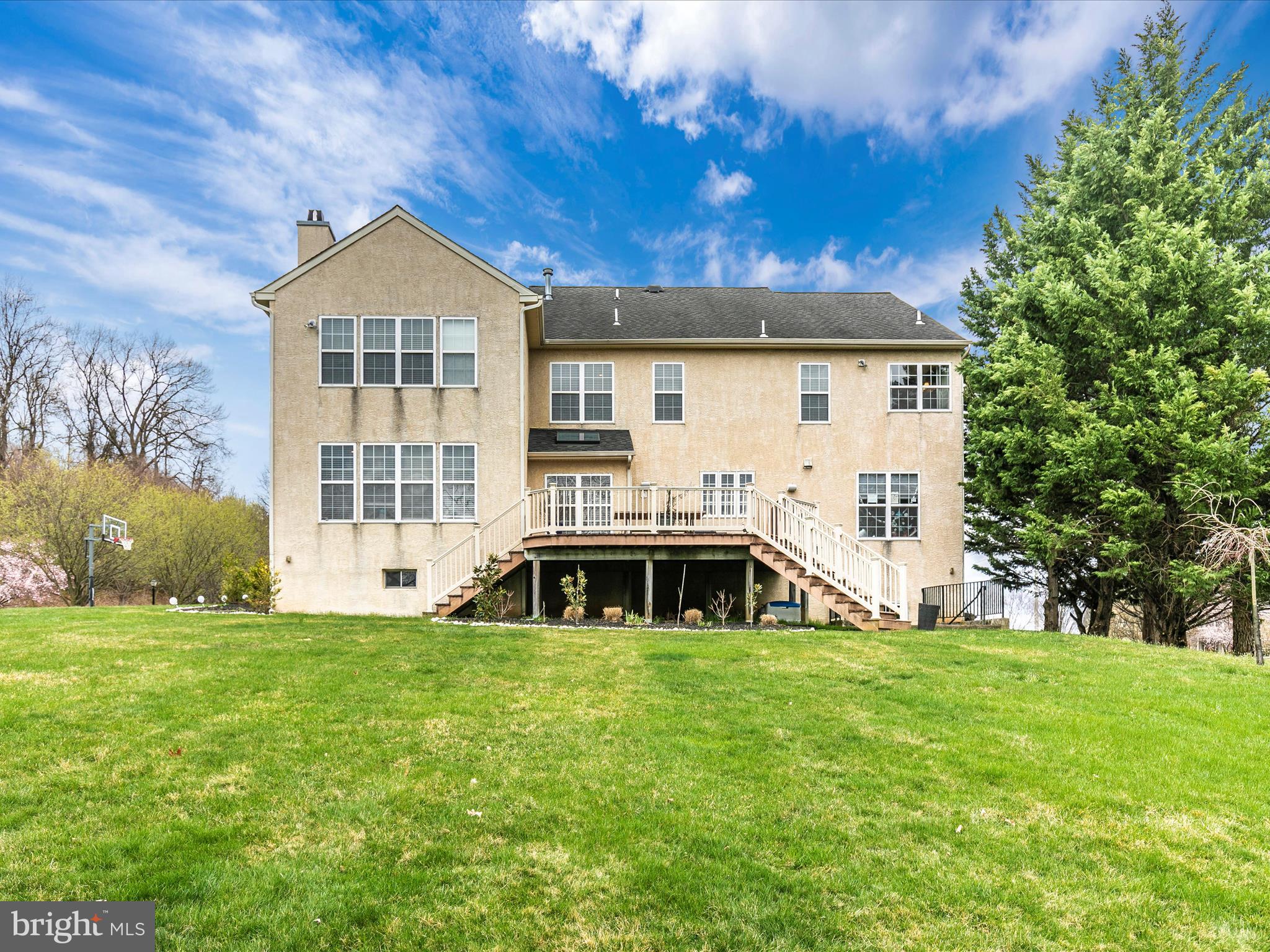 WAINWRIGHT AT WHIT - Residential