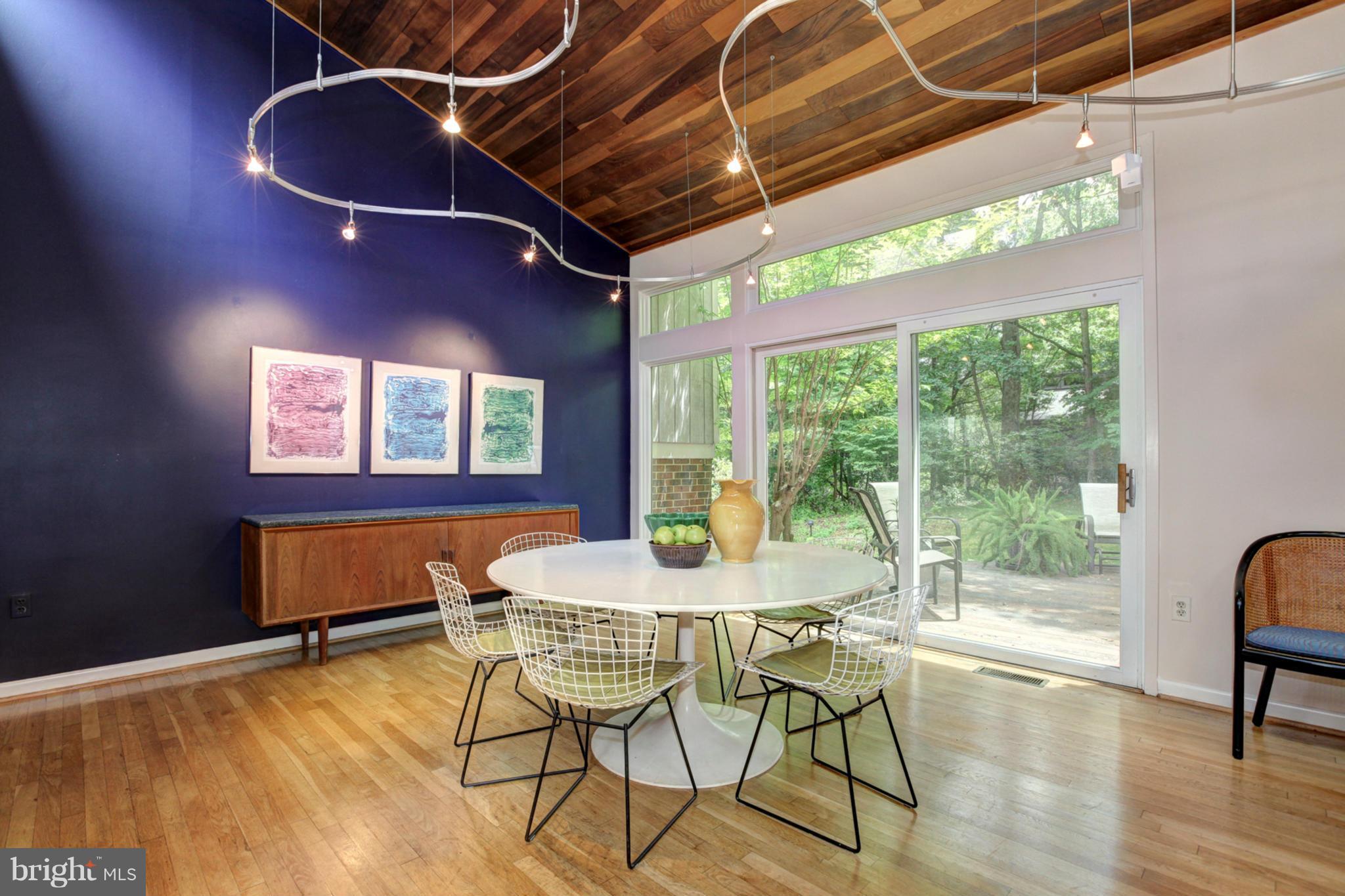 EAST GATE OF POTOMAC - Residential