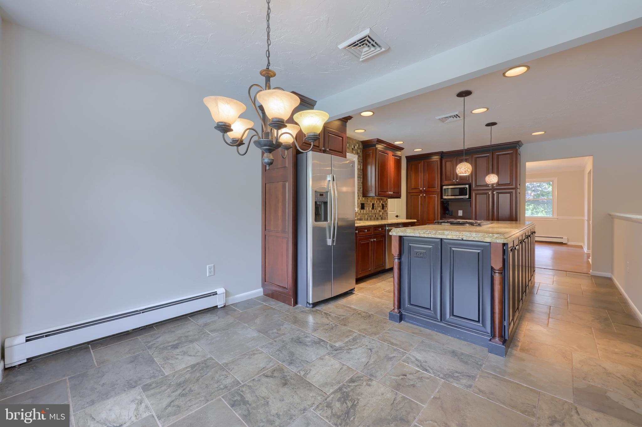 OUTDOOR COUNTRY CLUB - Residential