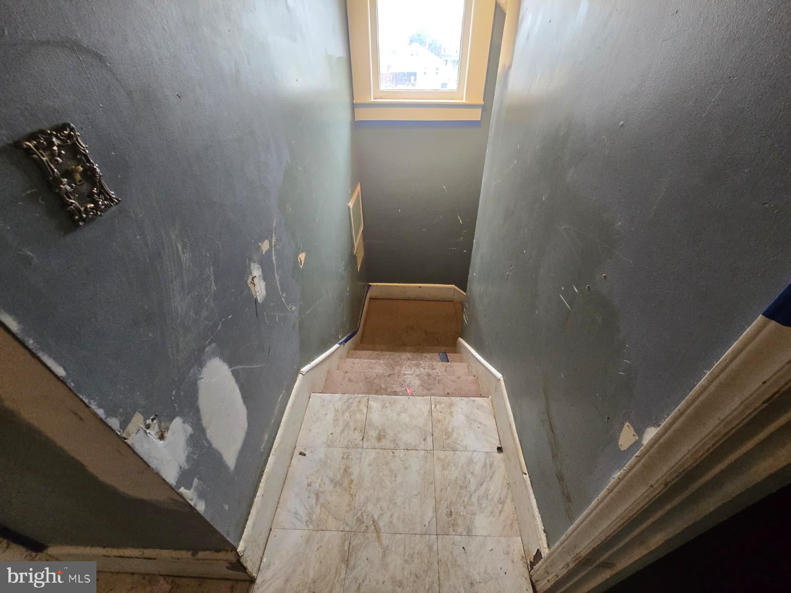 666 MONTROSE AVENUE SE