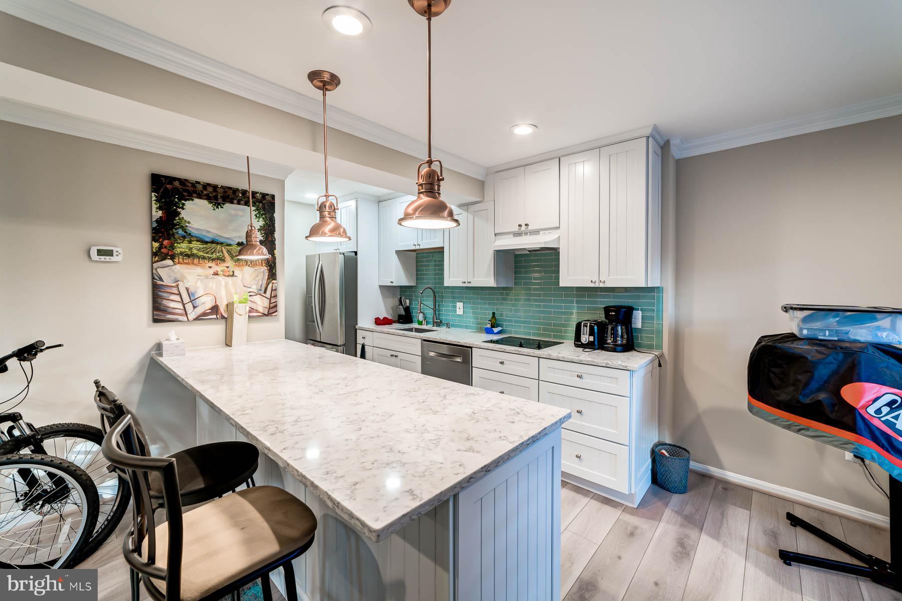 RHYGATE - Residential Lease