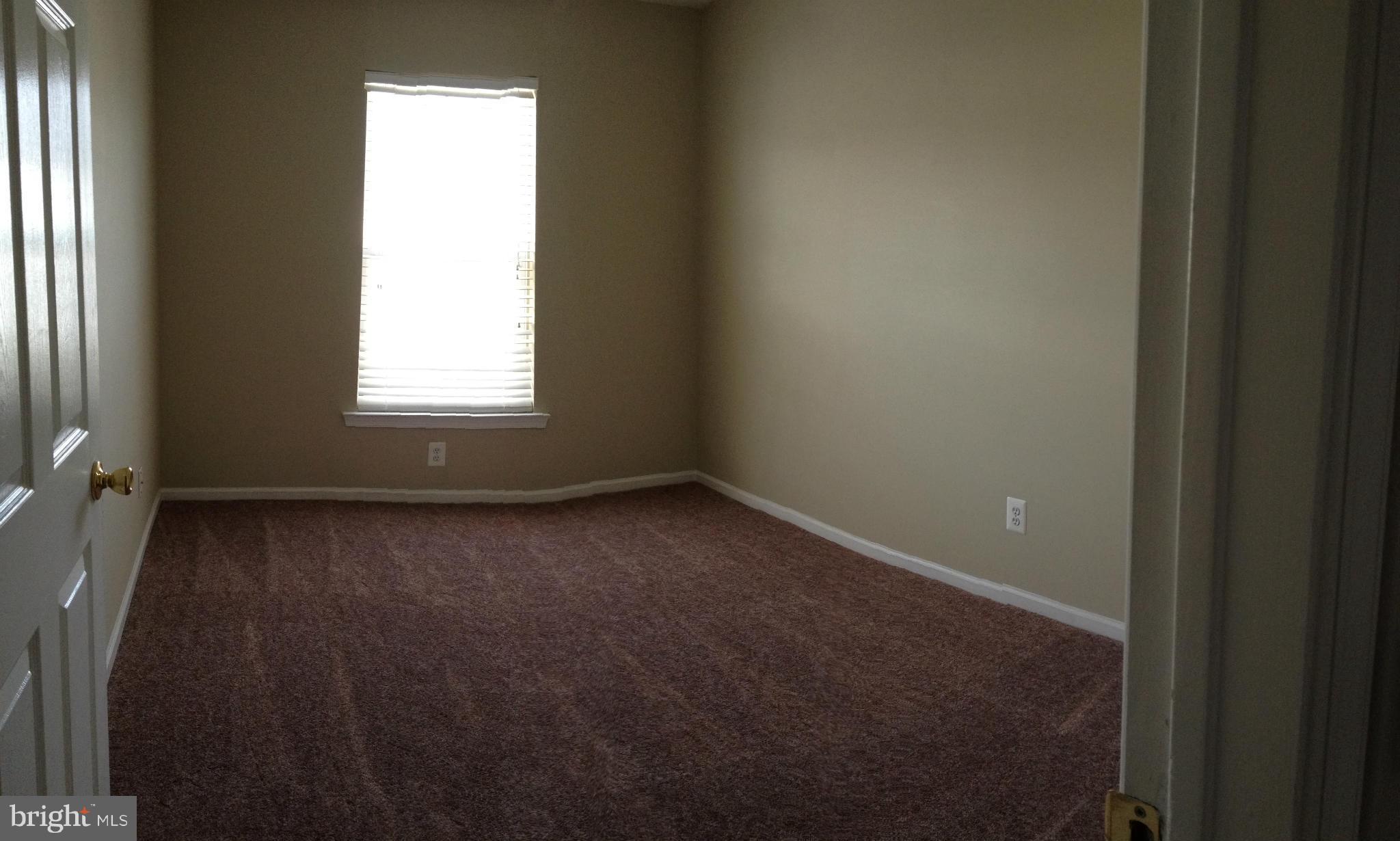 PRINCE WILLIAM COMMONS - Residential Lease