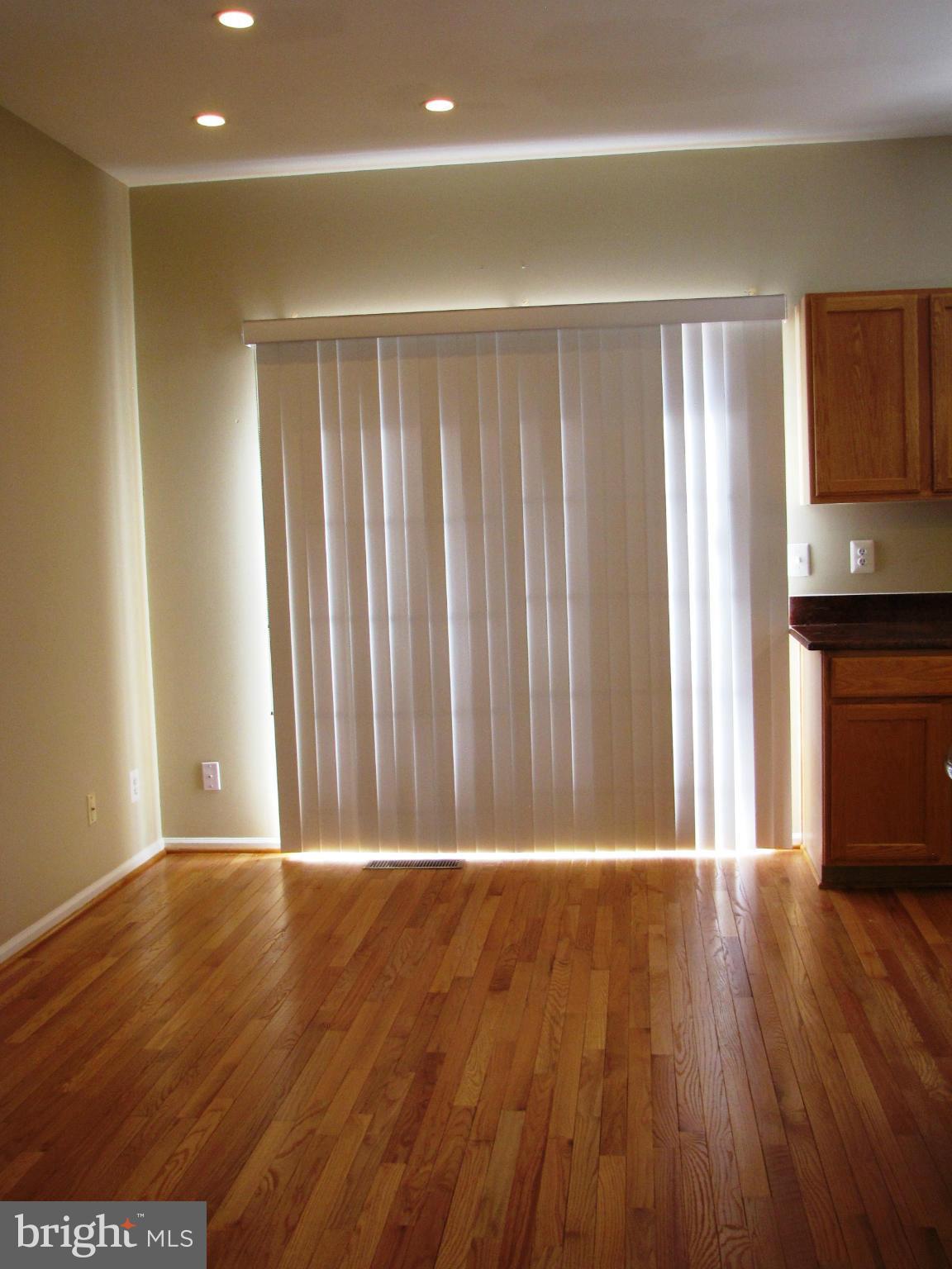 PRINCE WILLIAM COMMONS - Residential Lease