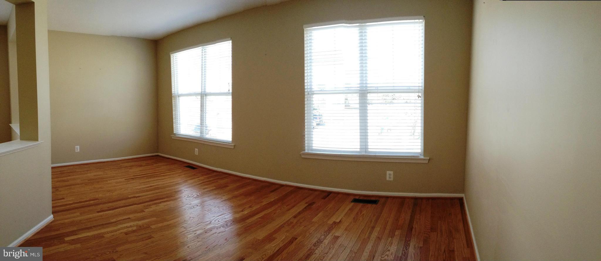 PRINCE WILLIAM COMMONS - Residential Lease