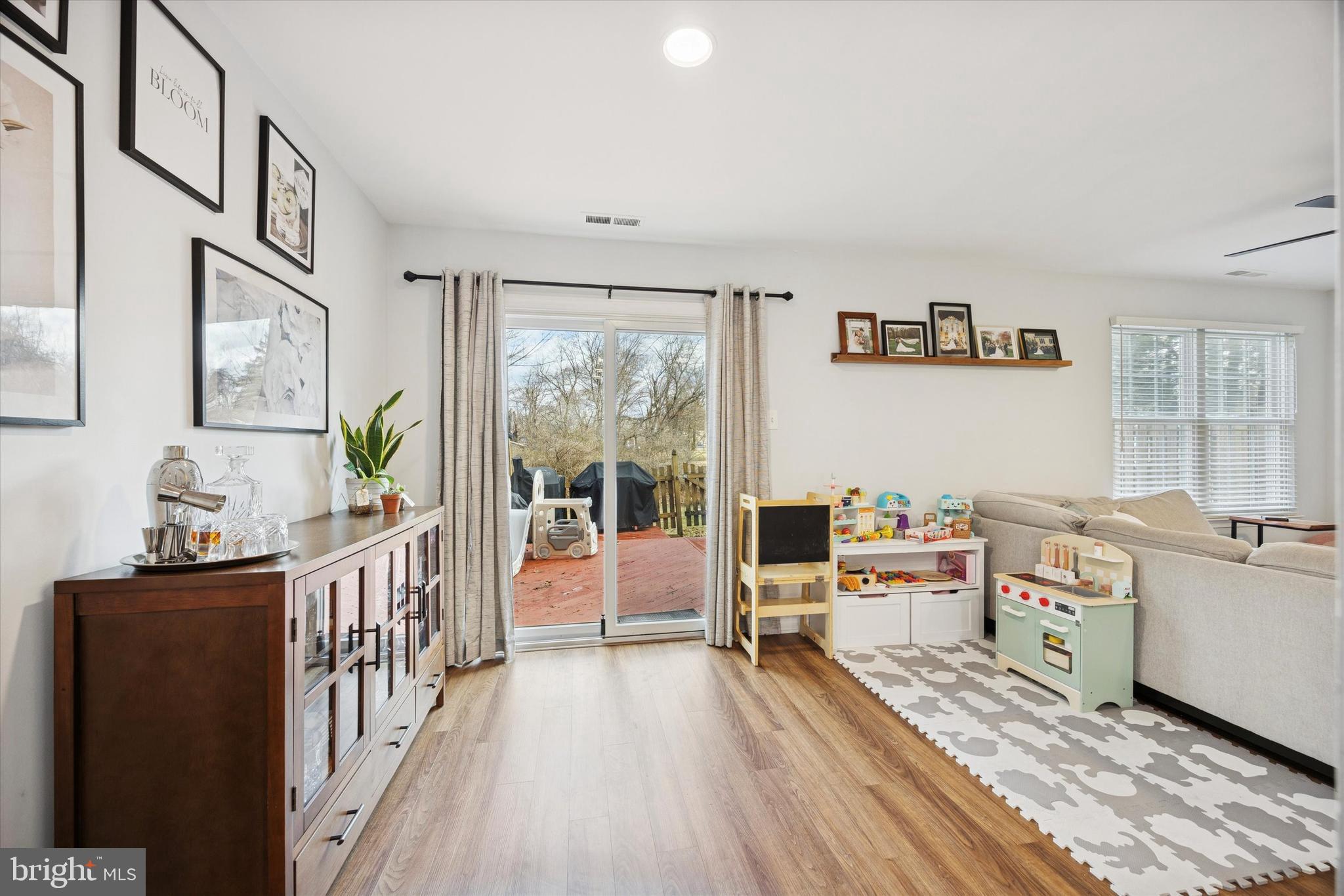 FOREST PARK - Residential