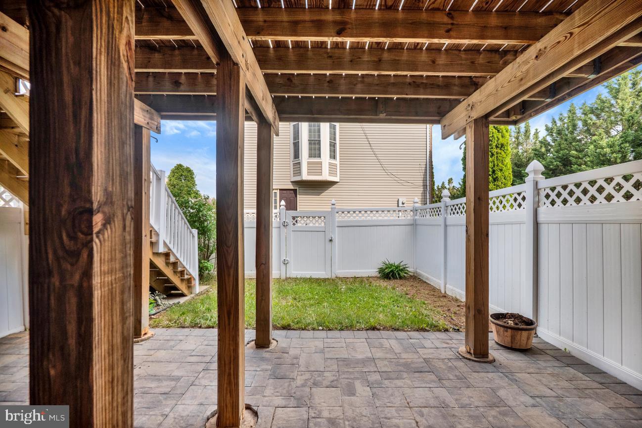 SENECA RIDGE - Residential