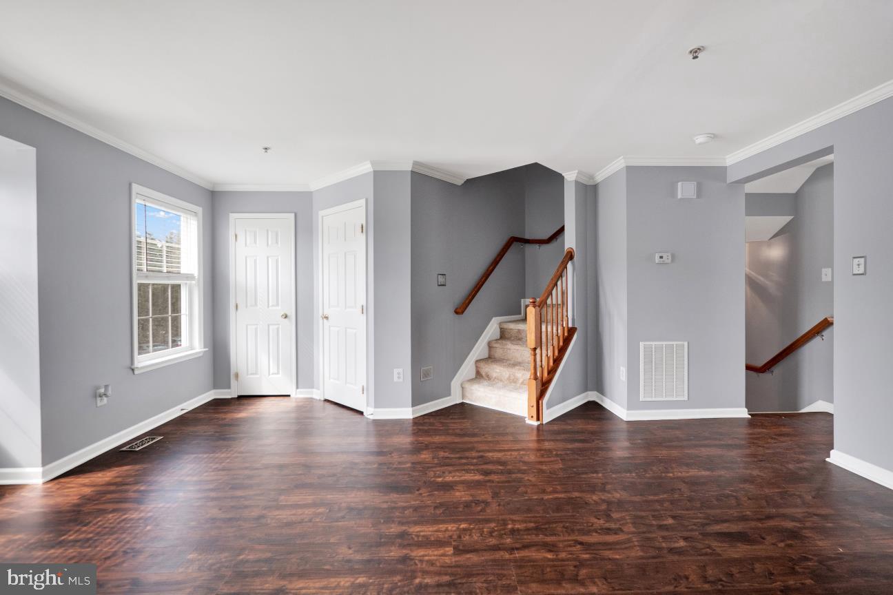 SENECA RIDGE - Residential
