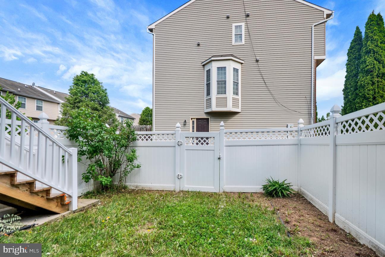 SENECA RIDGE - Residential
