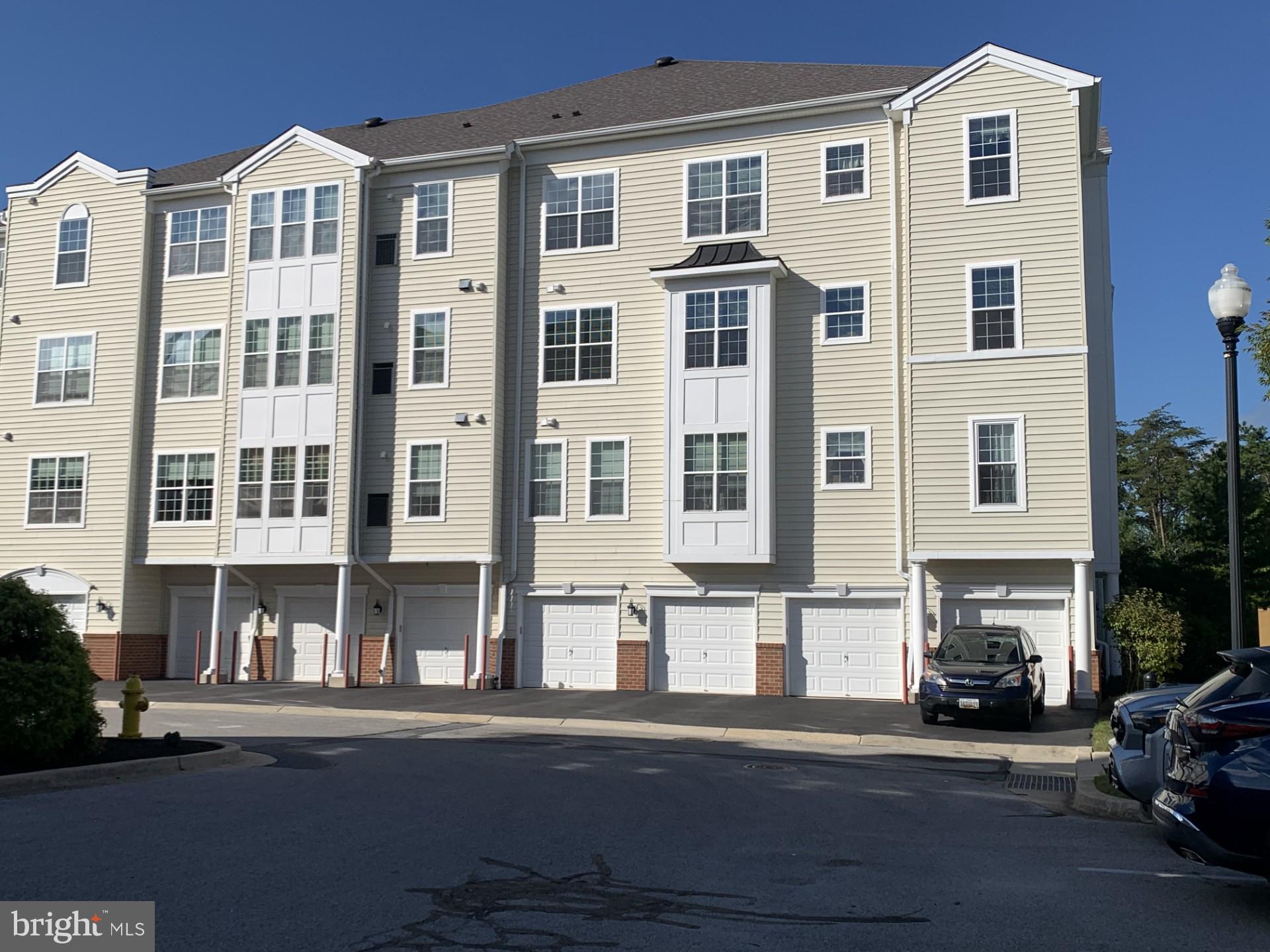 PINEY ORCHARD - Residential