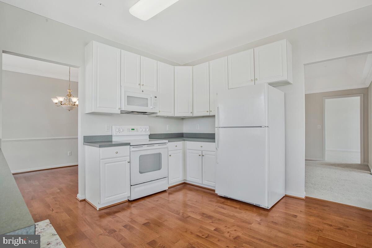 PINEY ORCHARD - Residential