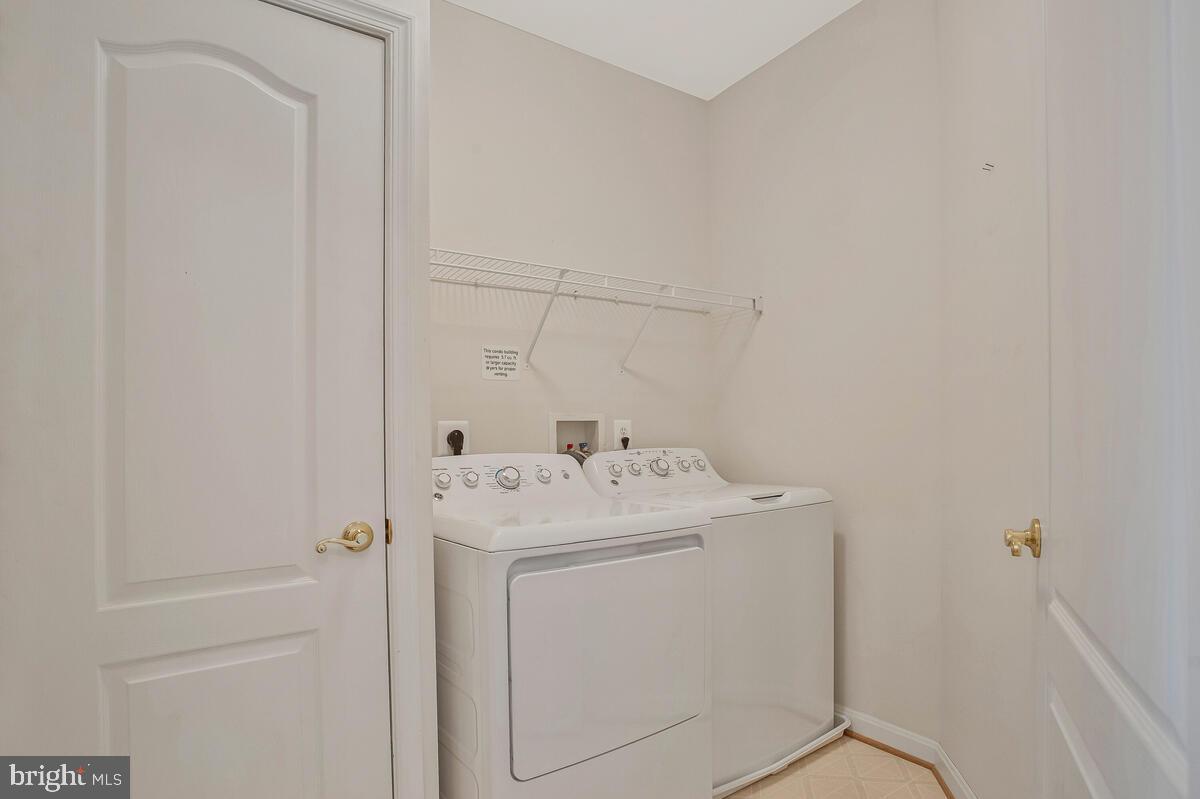 PINEY ORCHARD - Residential