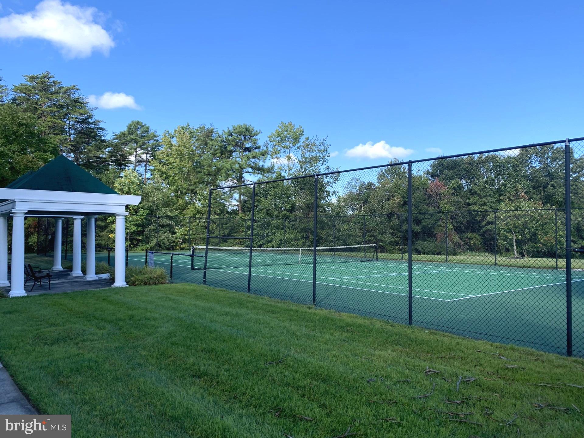 PINEY ORCHARD - Residential