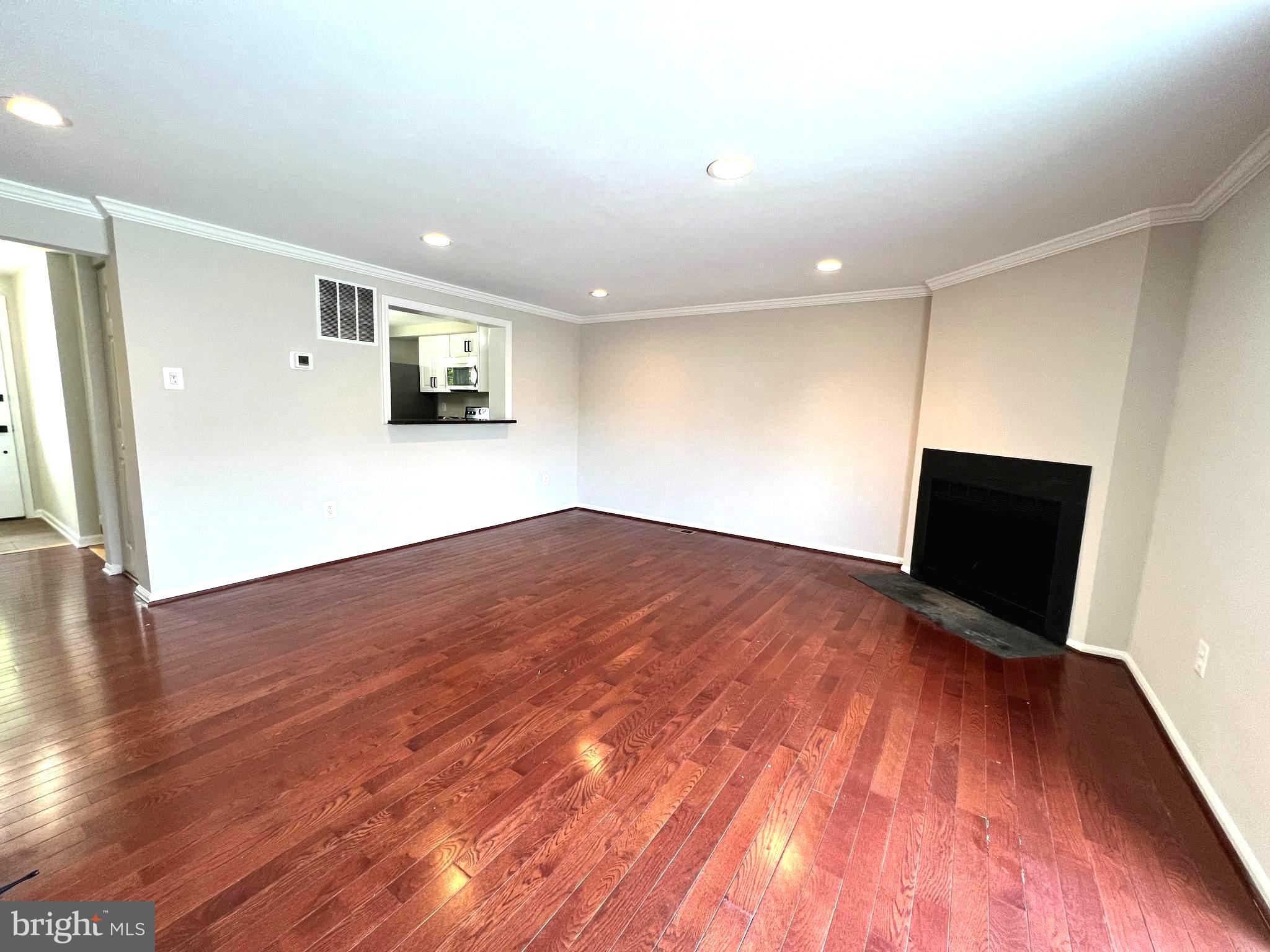 OAK POND PLAT FIVEPHASE - Residential