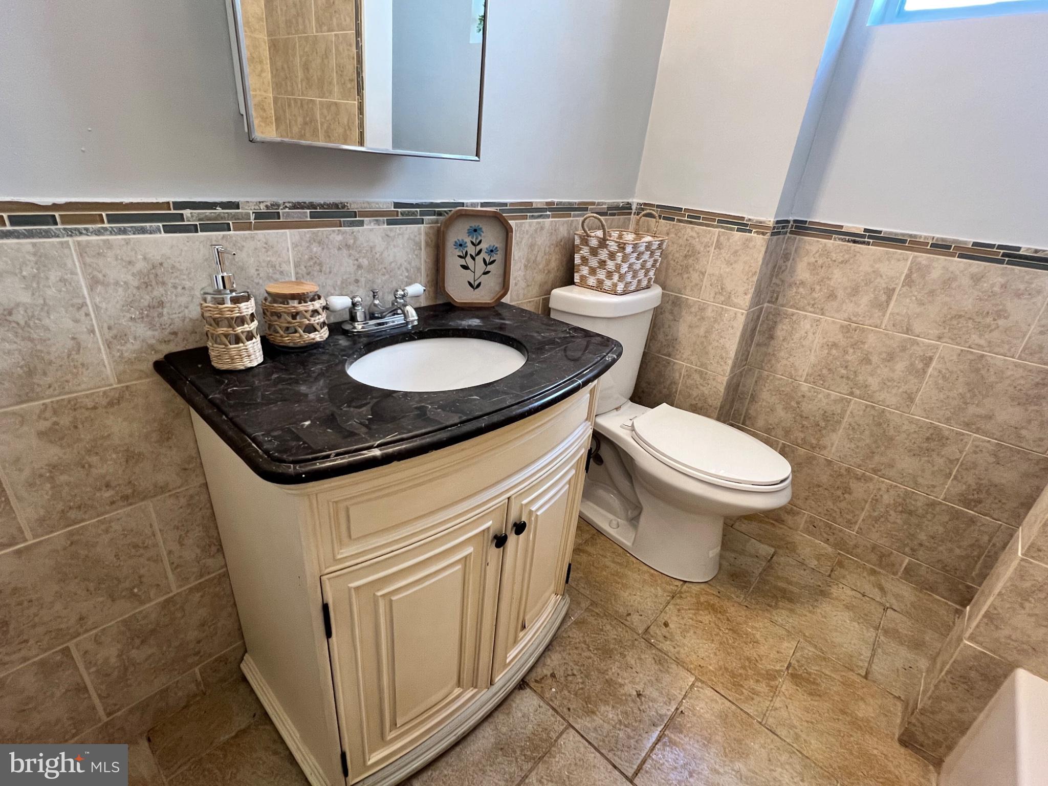 PORT RICHMOND - Residential