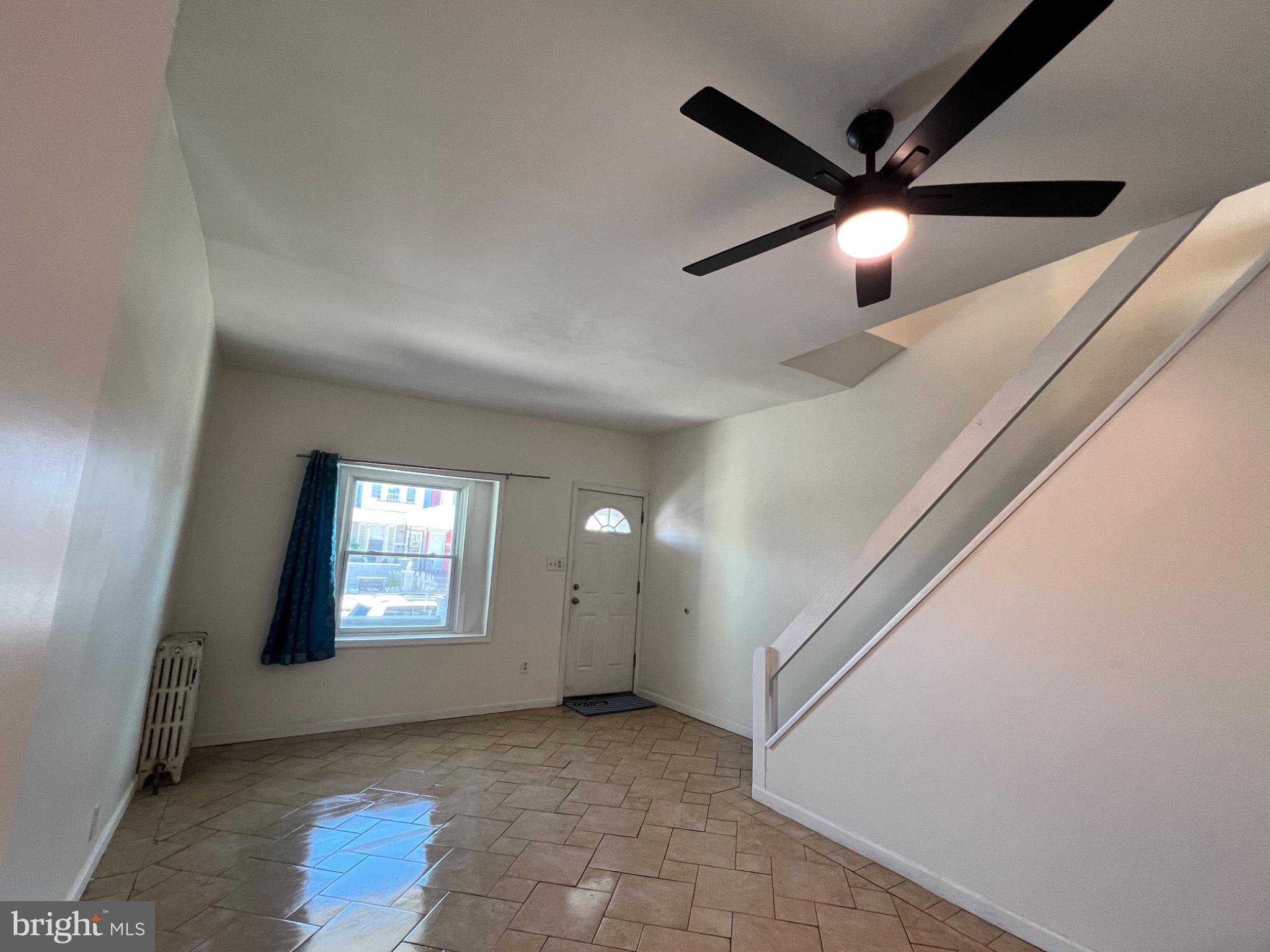 PORT RICHMOND - Residential