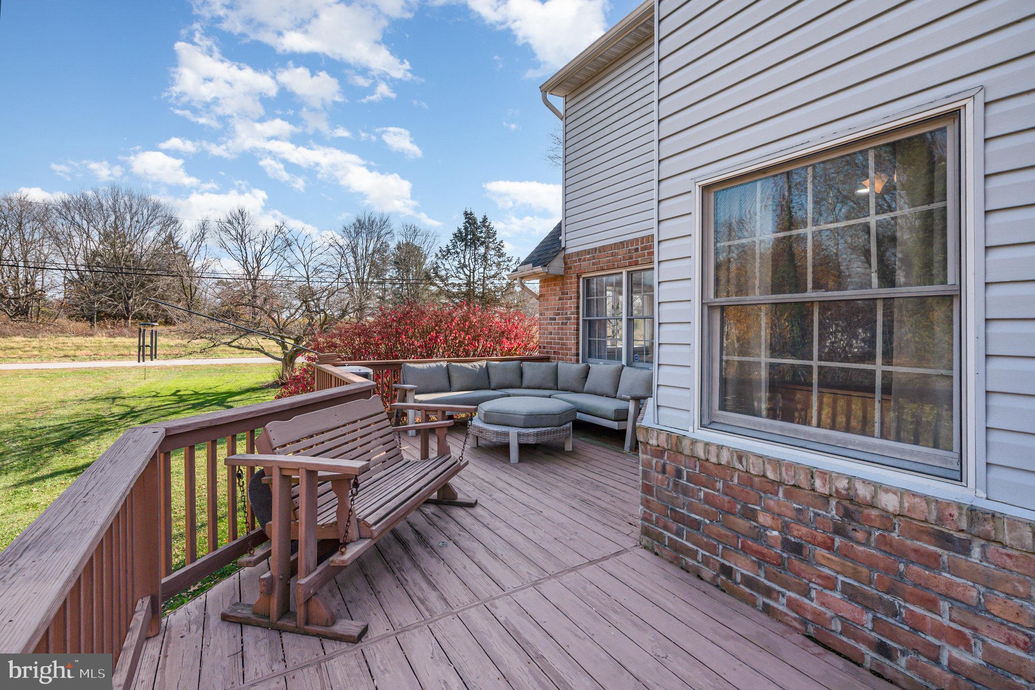 OAKINGTON MANOR - Residential