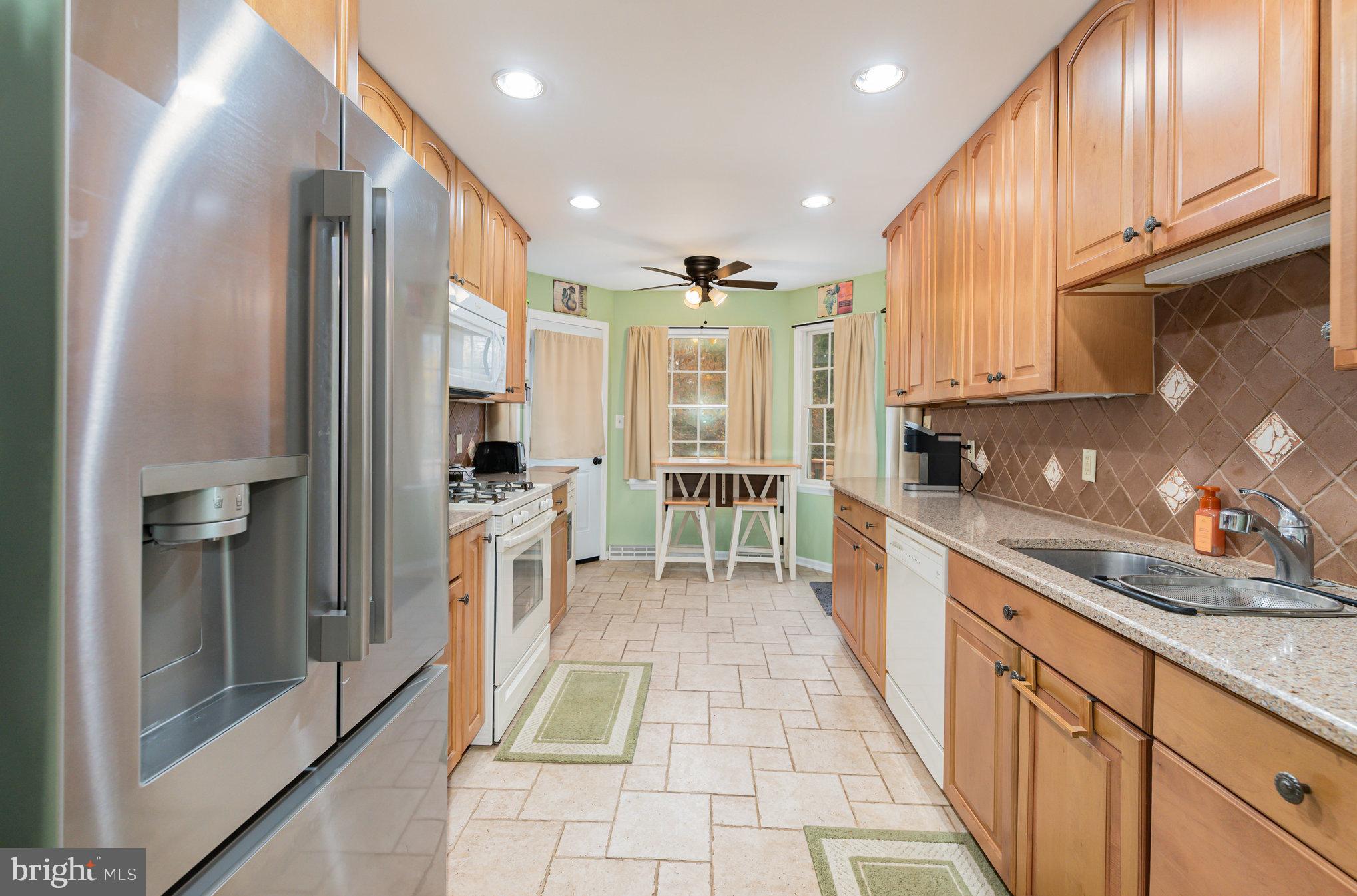 OAKINGTON MANOR - Residential