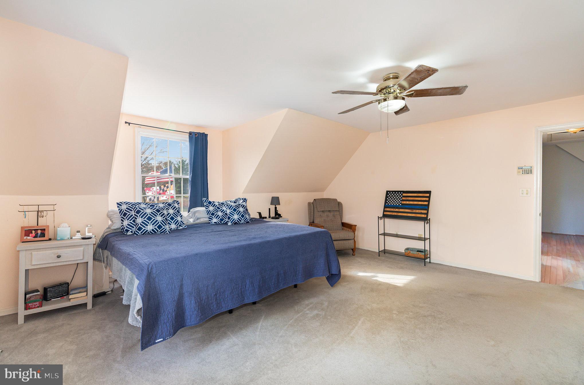 OAKINGTON MANOR - Residential