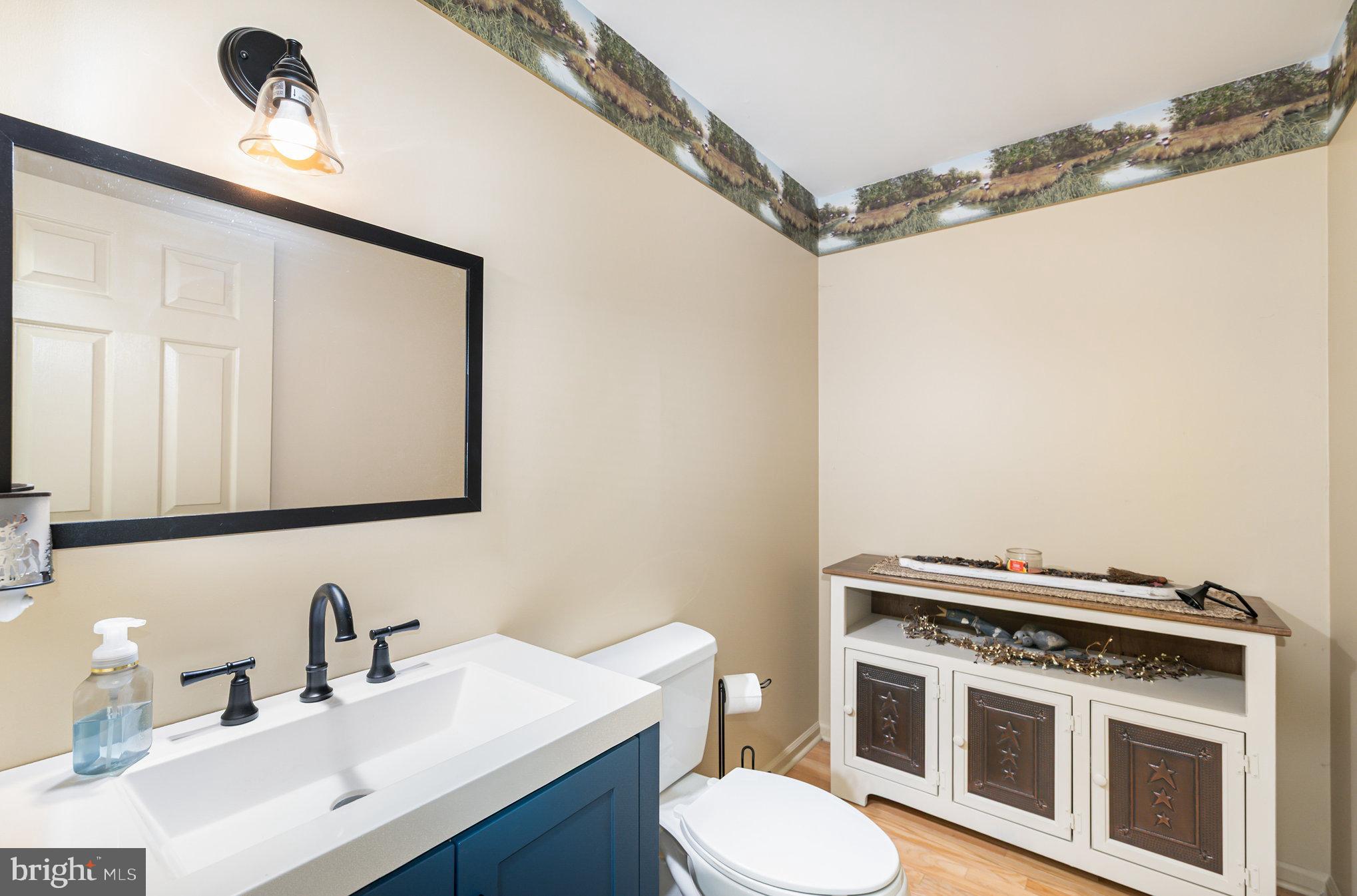 OAKINGTON MANOR - Residential