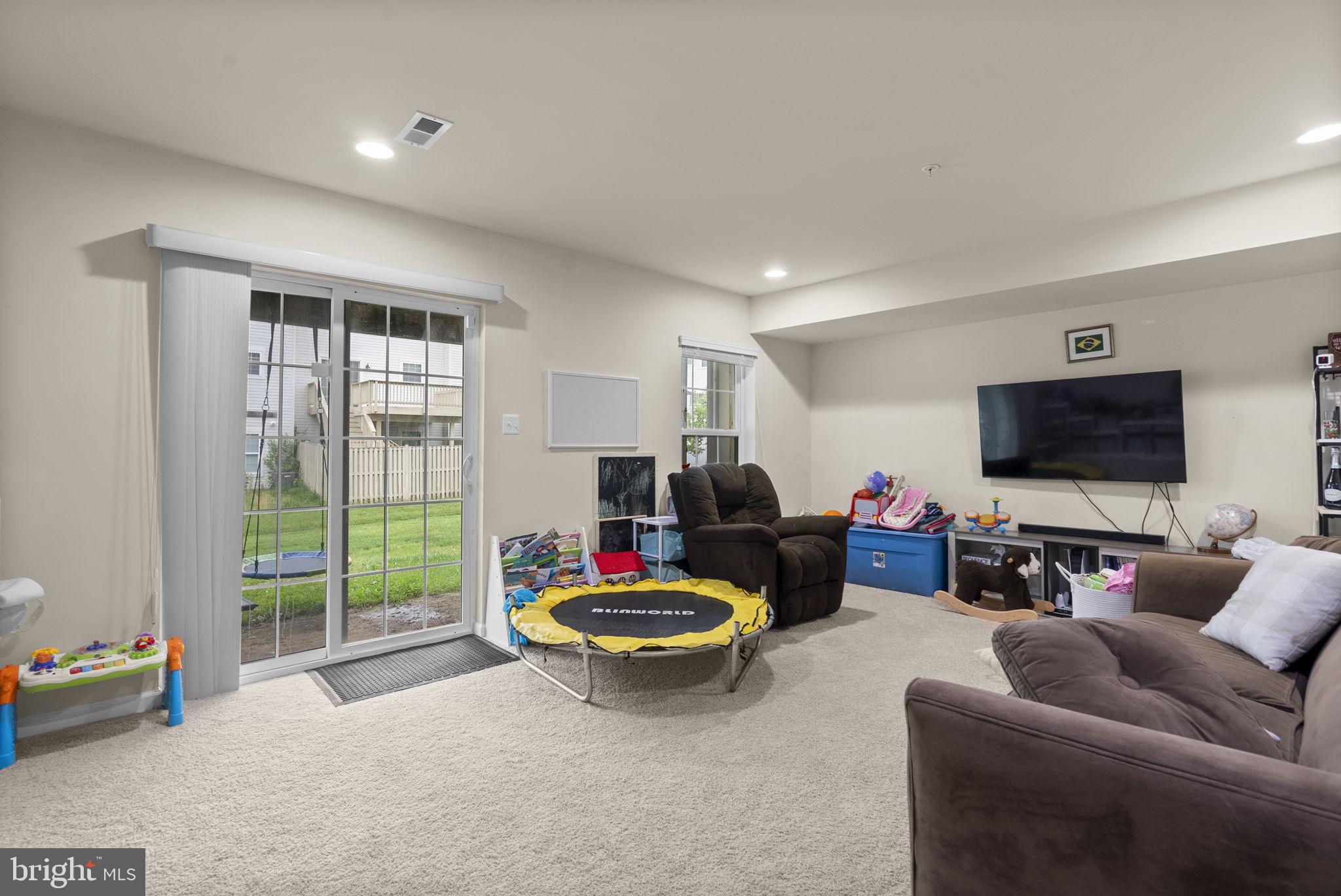TANYARD SPRINGS - Residential