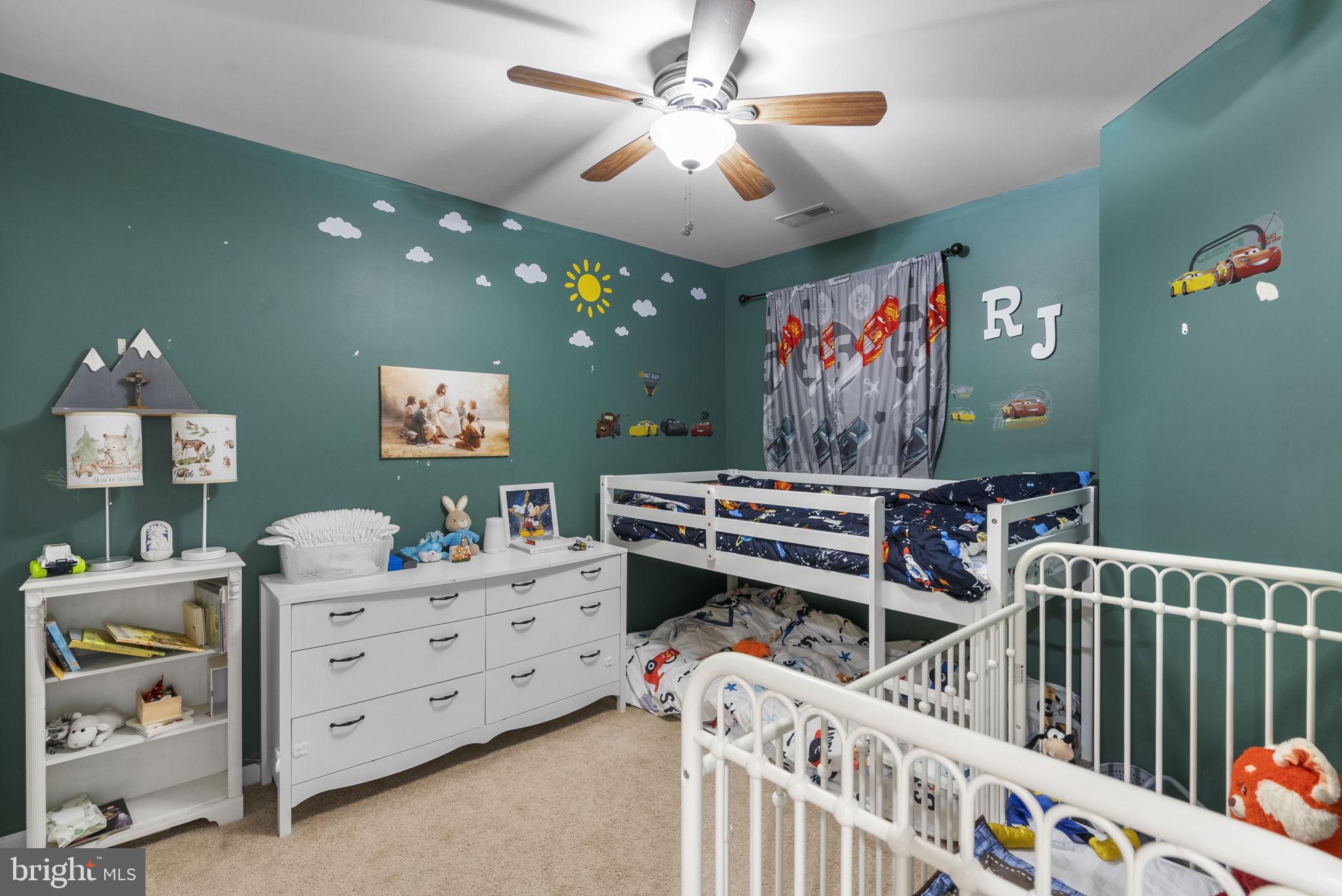 TANYARD SPRINGS - Residential