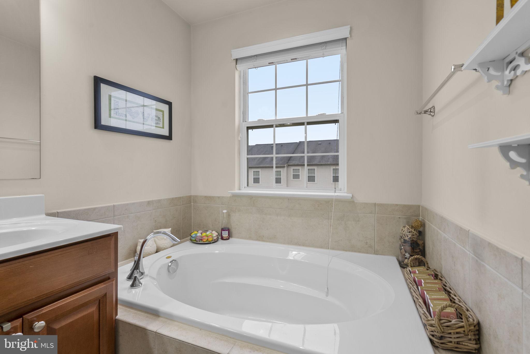 TANYARD SPRINGS - Residential