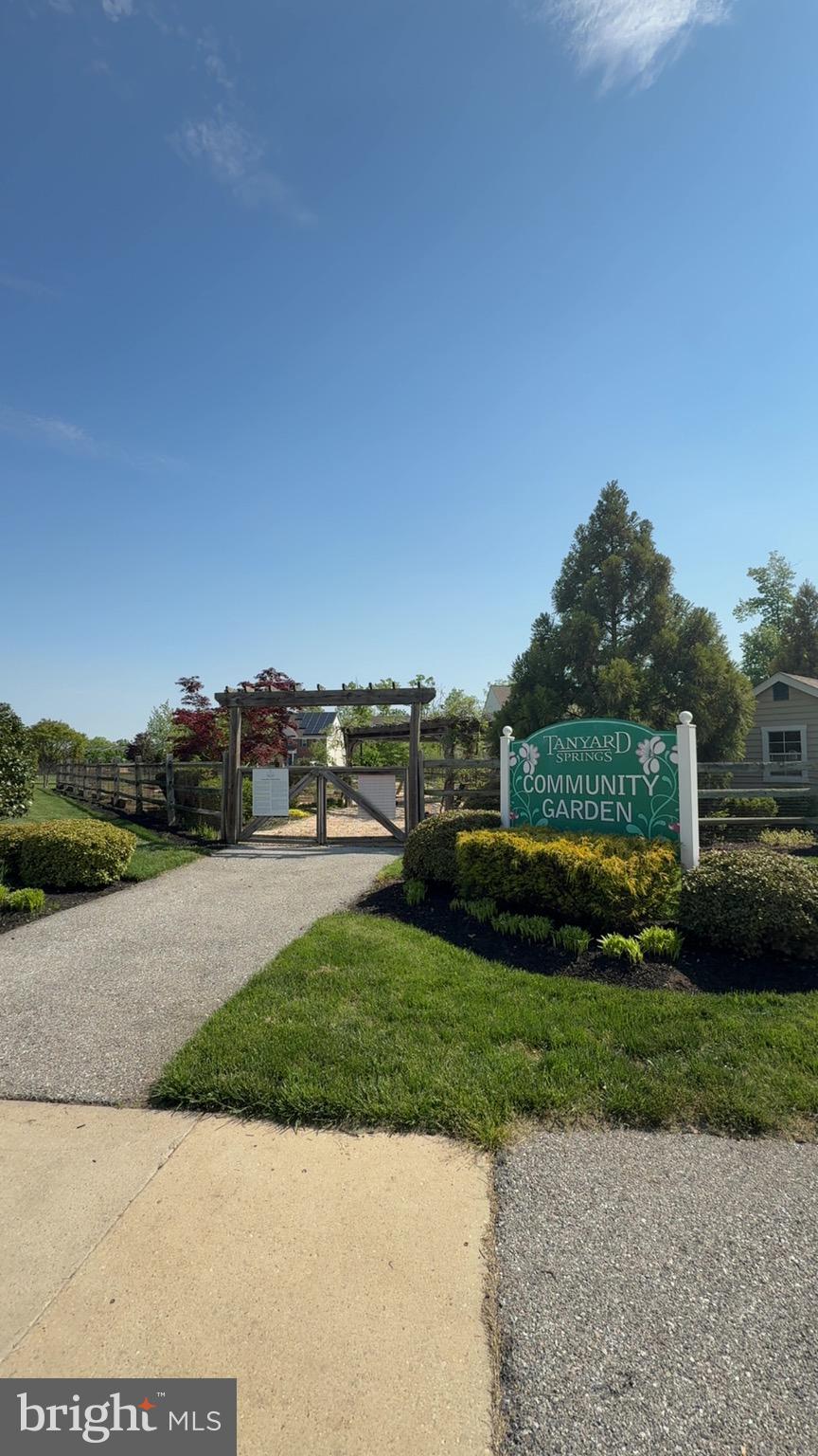 TANYARD SPRINGS - Residential
