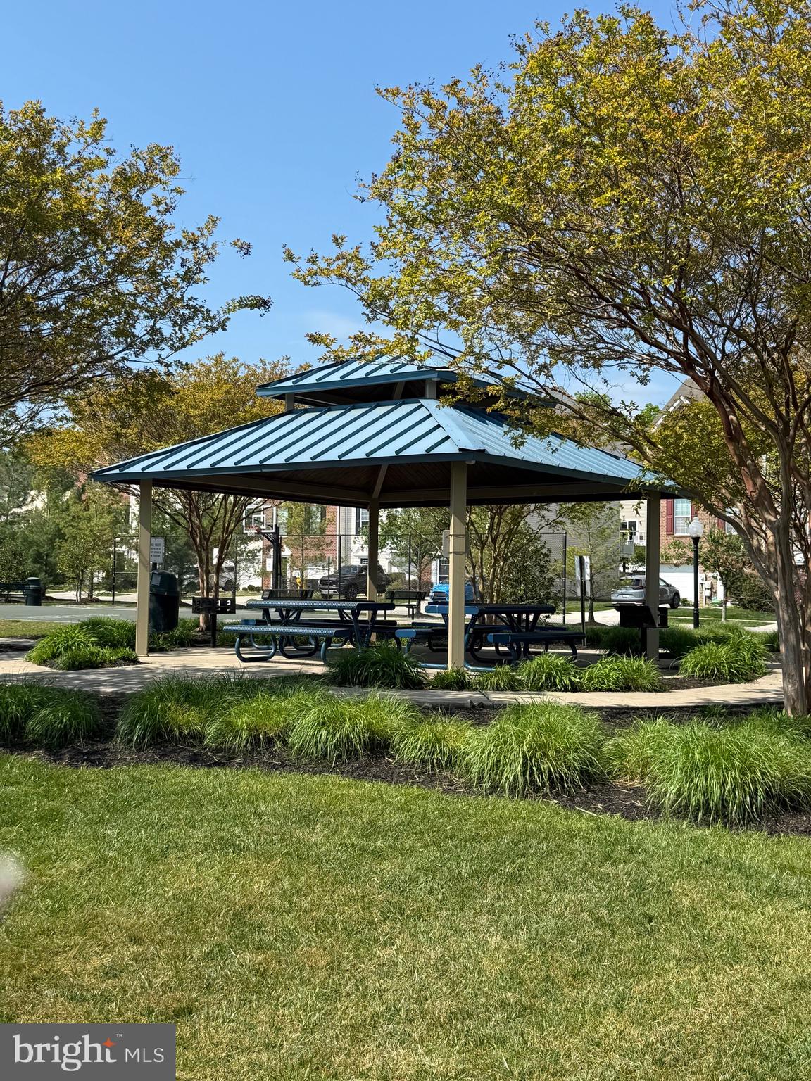 TANYARD SPRINGS - Residential