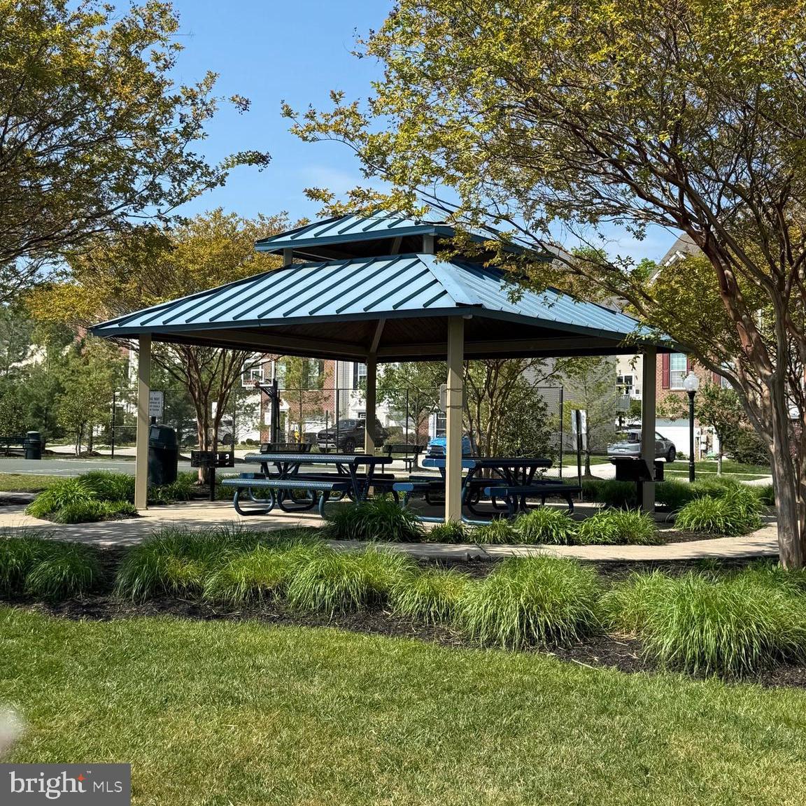 TANYARD SPRINGS - Residential