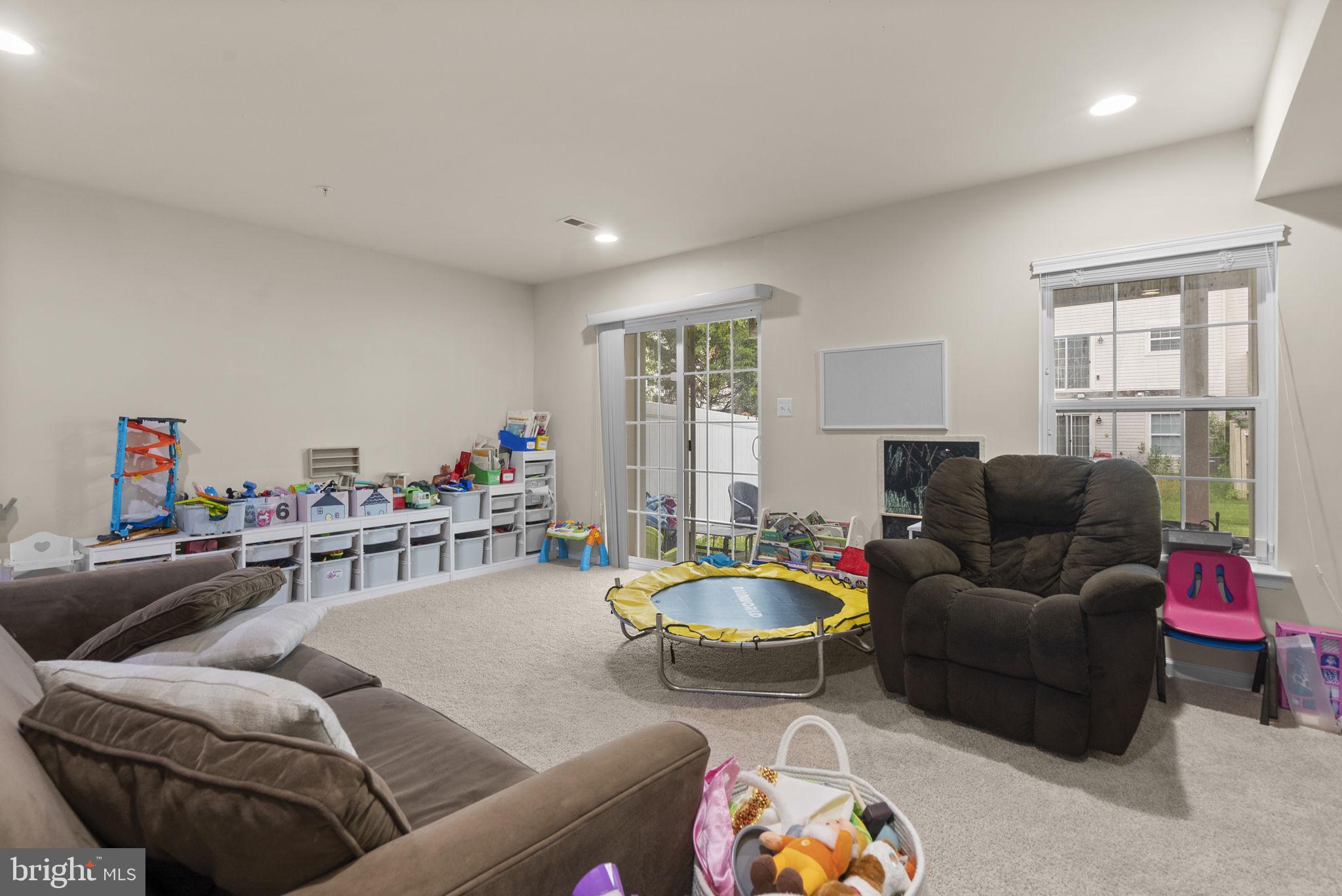 TANYARD SPRINGS - Residential
