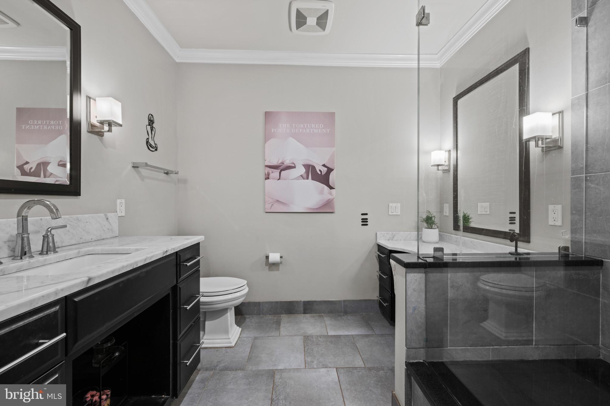 HOLLINGTON - Residential