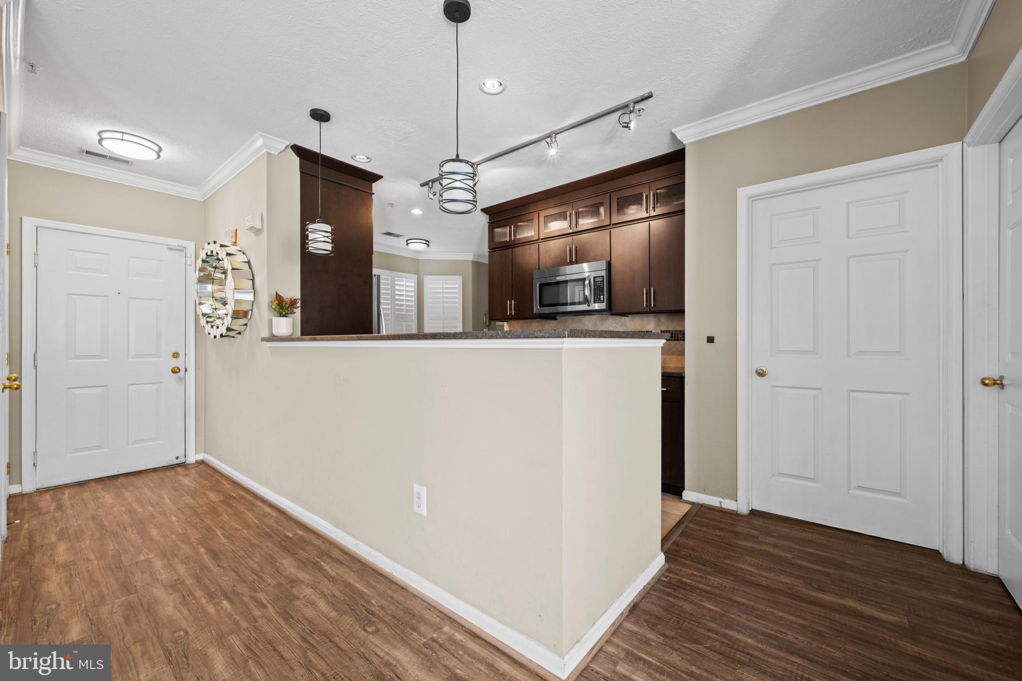 HOLLINGTON - Residential