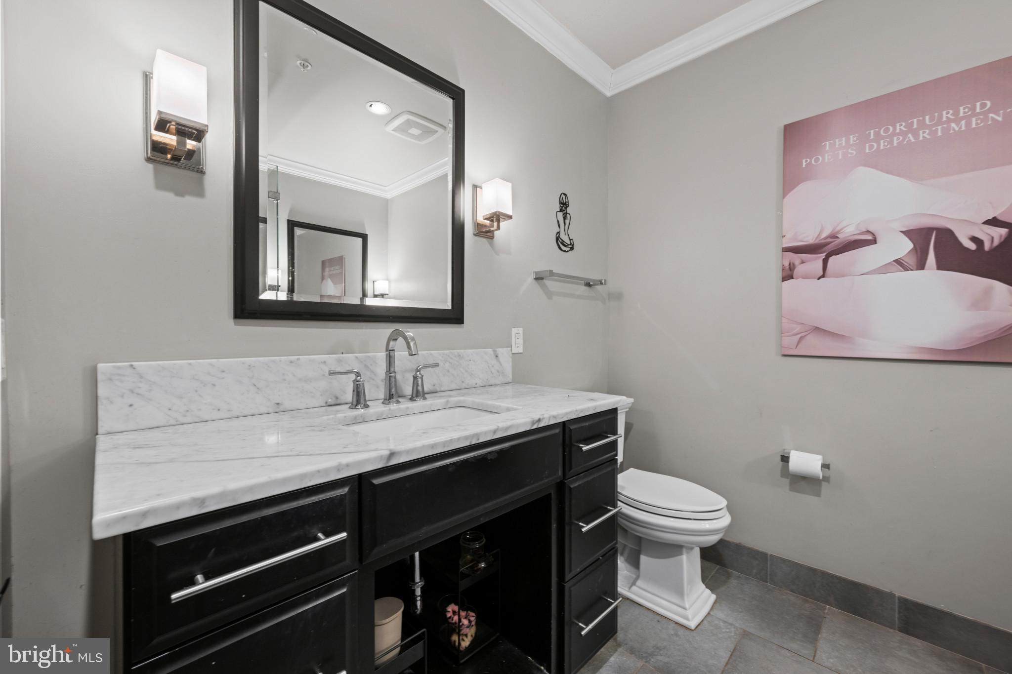 HOLLINGTON - Residential